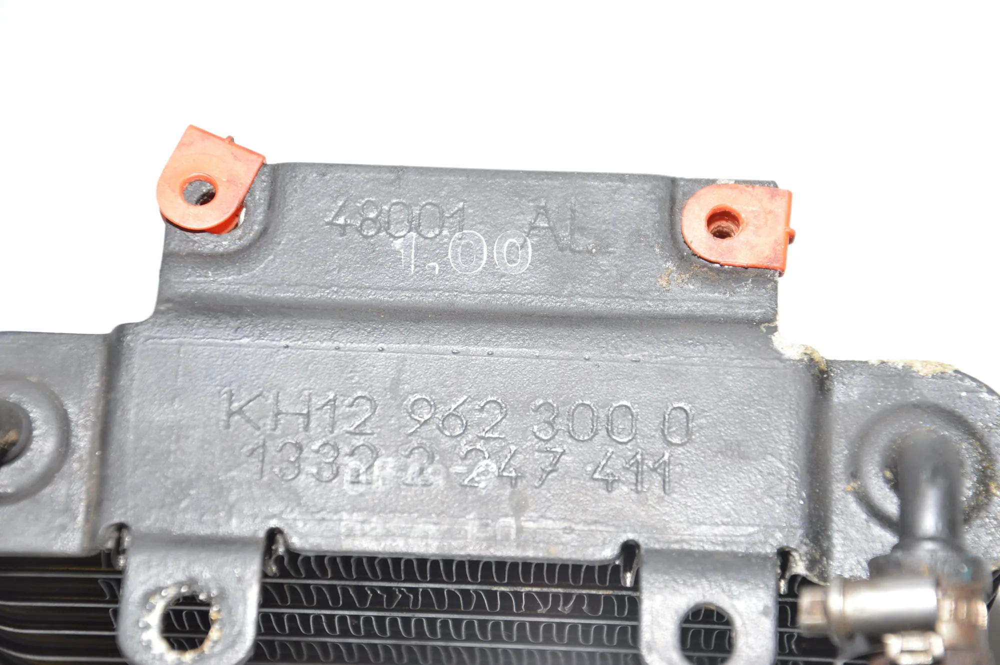 Other Engine Compartment Parts – OEM 2247411 · BMW 5 Touring (E39) 530 d 2000 – 4