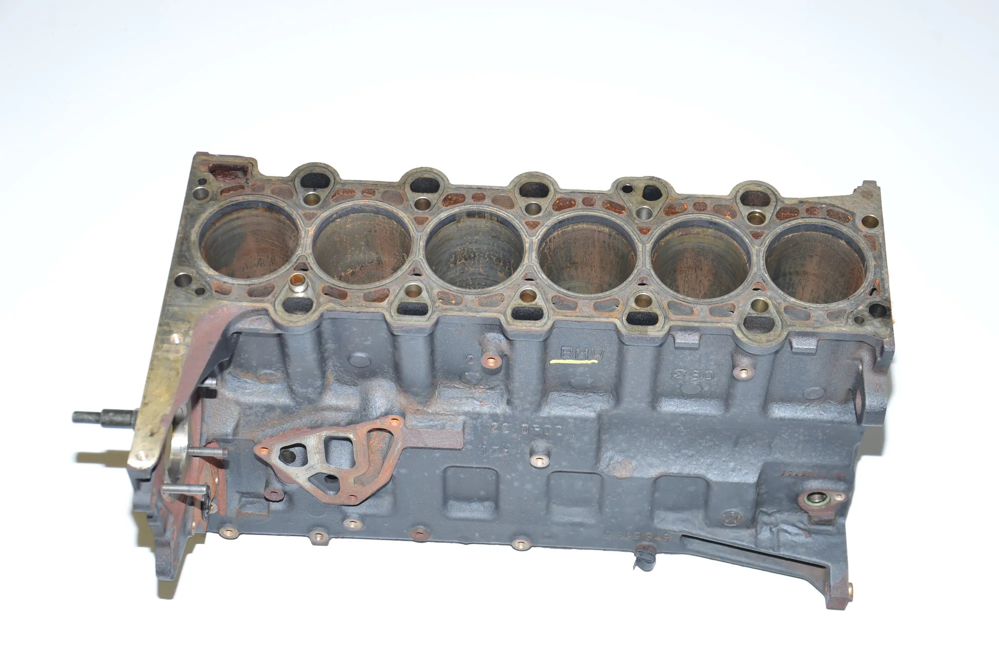 Engine Block – OEM 2249948 · BMW 5 (E39) BMW 5 (E39) 525 d 2000 – 2