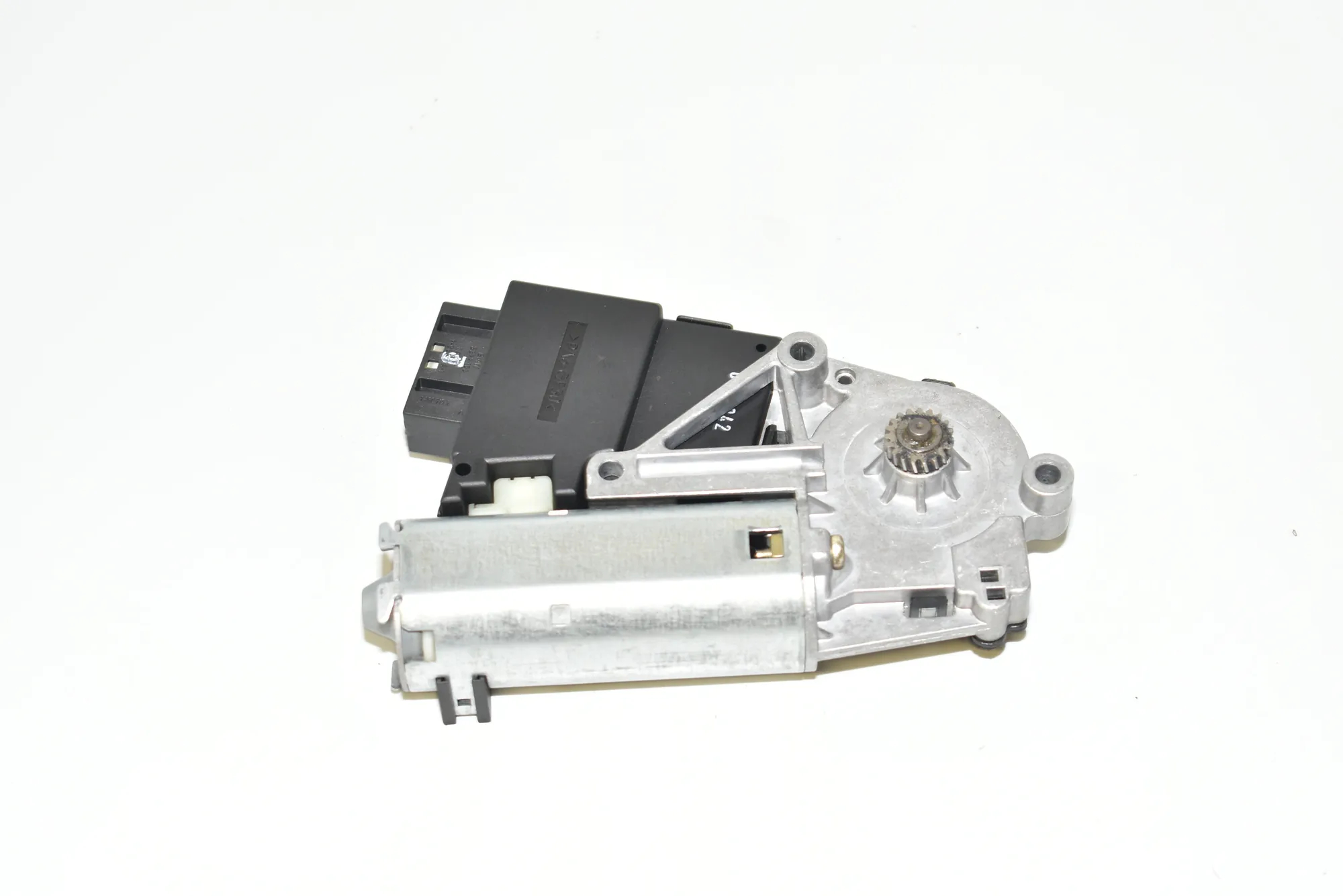 Sunroof Control Module – OEM 8381480 · BMW 5 Touring (E39) 530 d 2000 – 2