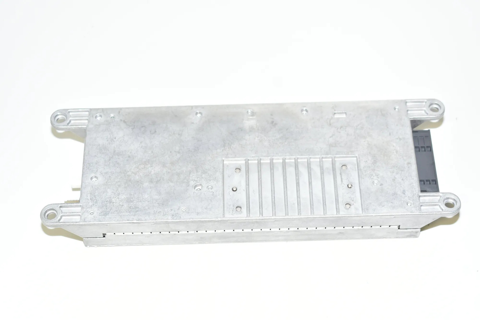 Antenna Amplifier – OEM 6915001 · BMW 5 Touring (E39) 530 d 2000 – 3