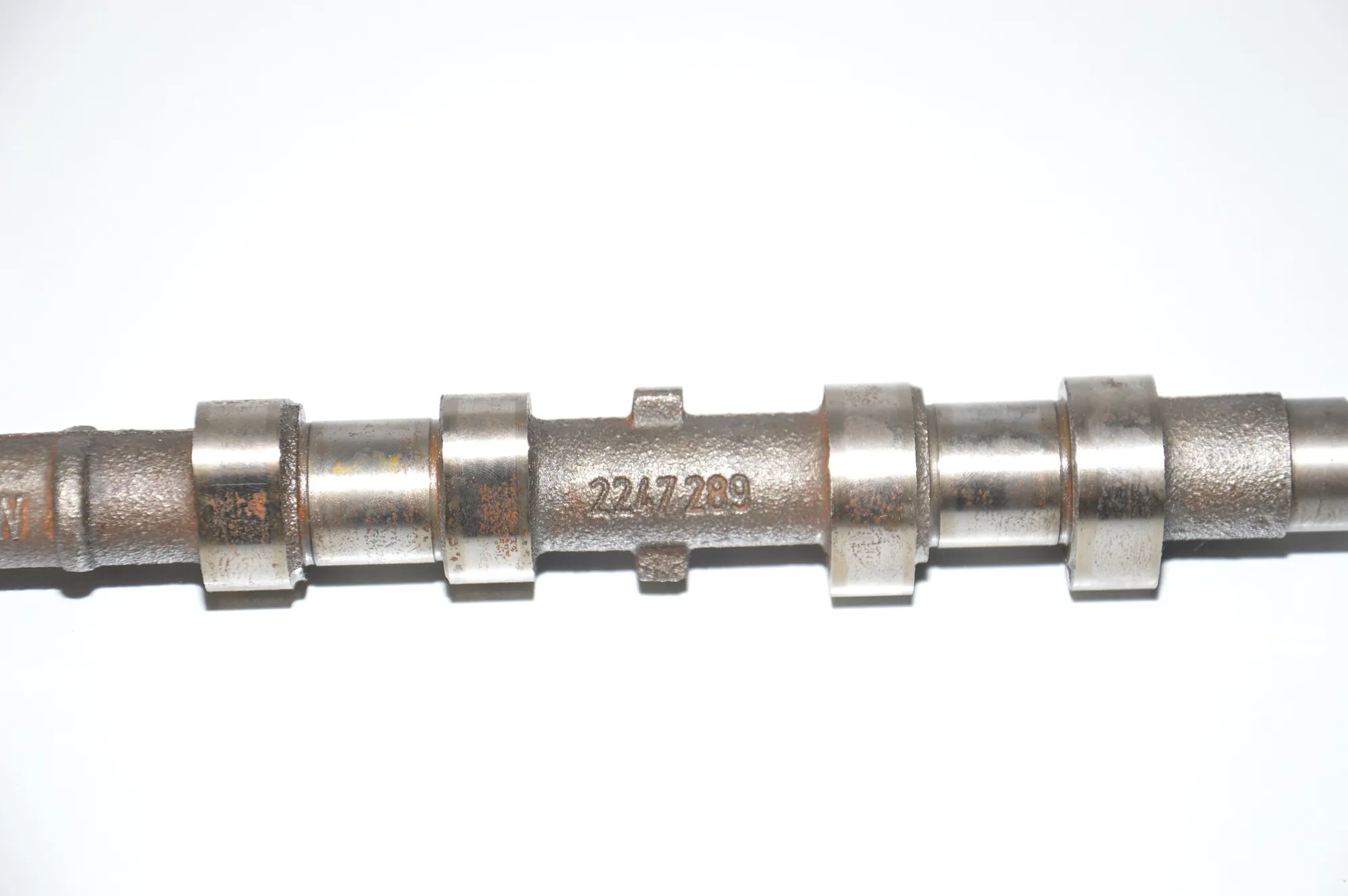 Exhaust Camshaft – OEM 2247289 · BMW 7 (E38) BMW 7 (E38) 740 d 2000 – 5