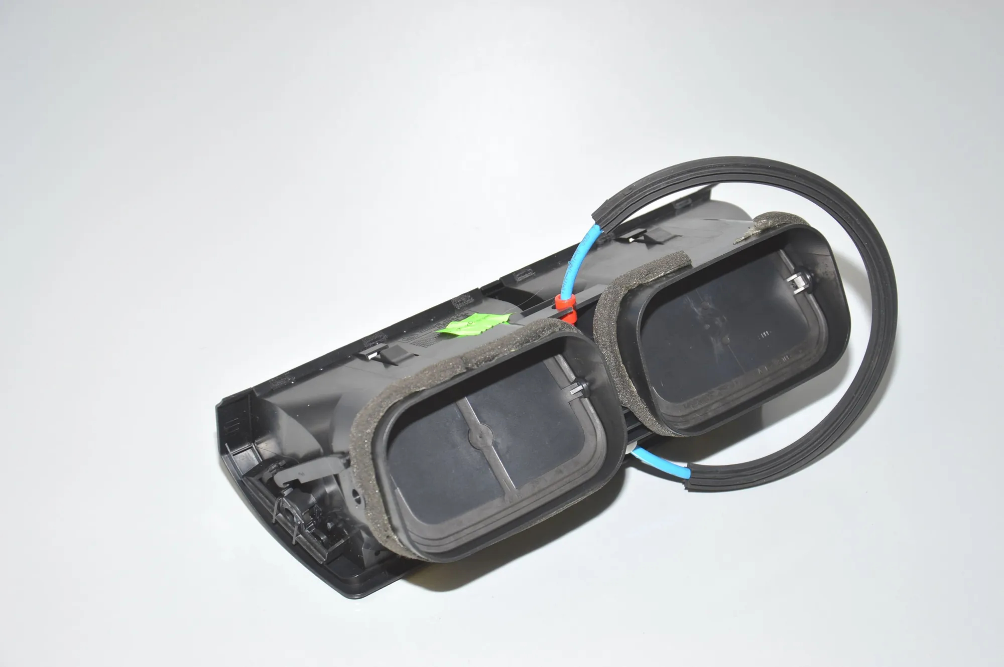 Dashboard Air Vents – OEM 8402221 · BMW X5 (E53) 4.6 is 2002 – 3