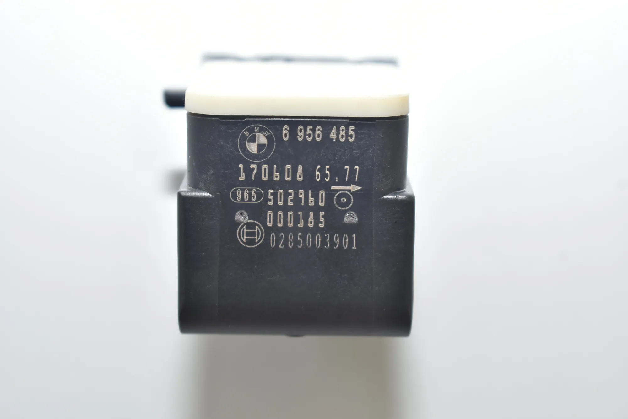 Front Left Impact Sensor – OEM 6956485 · BMW 1 Cabrio (E88) 120 d 2008 – 4