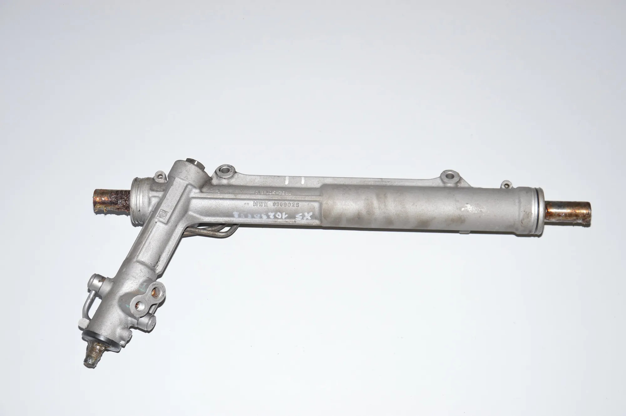 Steering Rack – OEM 6762242 · BMW X5 (E53) 4.6 is 2002 – 3