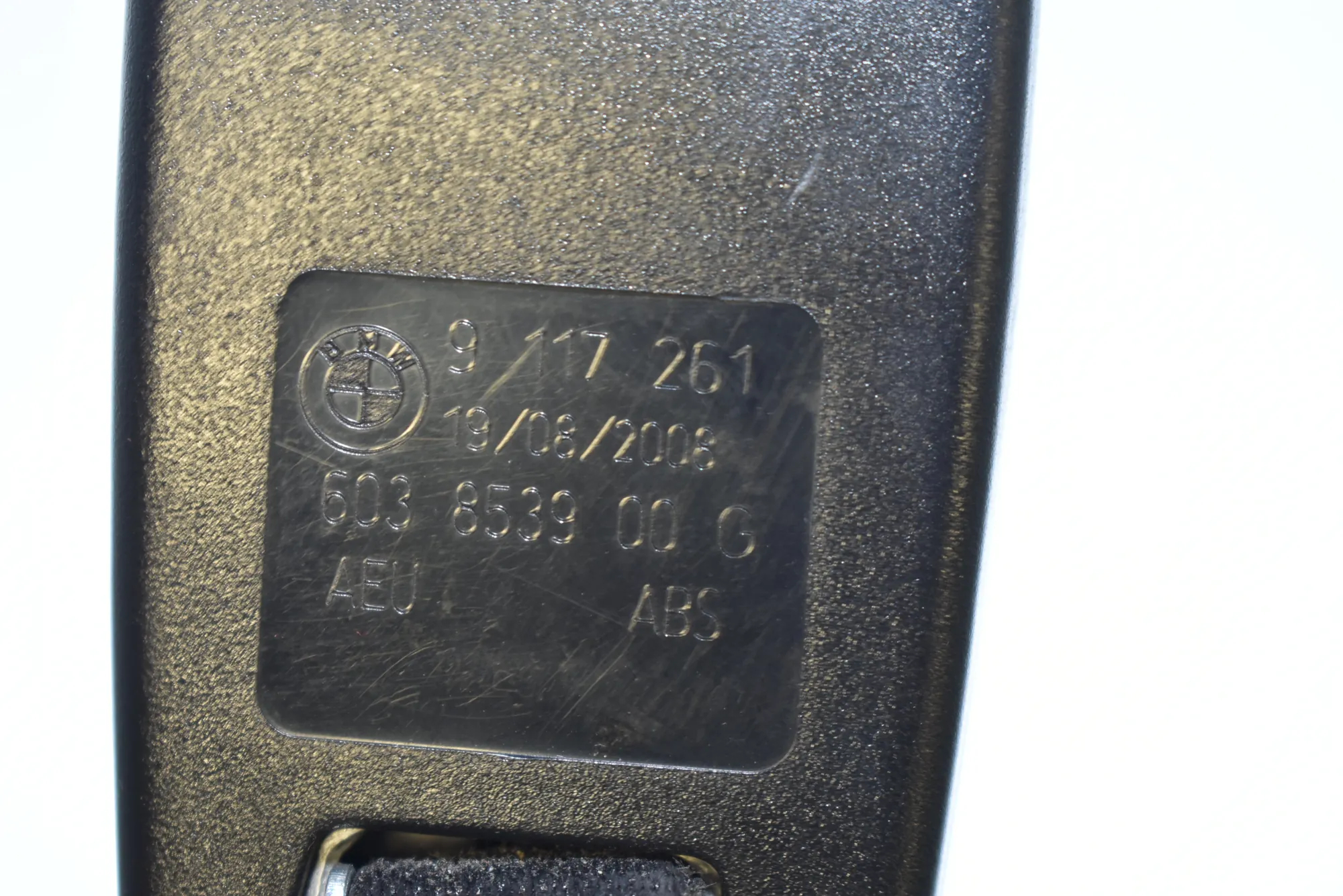 Rear Left Seat Buckle – OEM 9117261 · BMW 1 Cabrio (E88) 120 d 2008 – 3