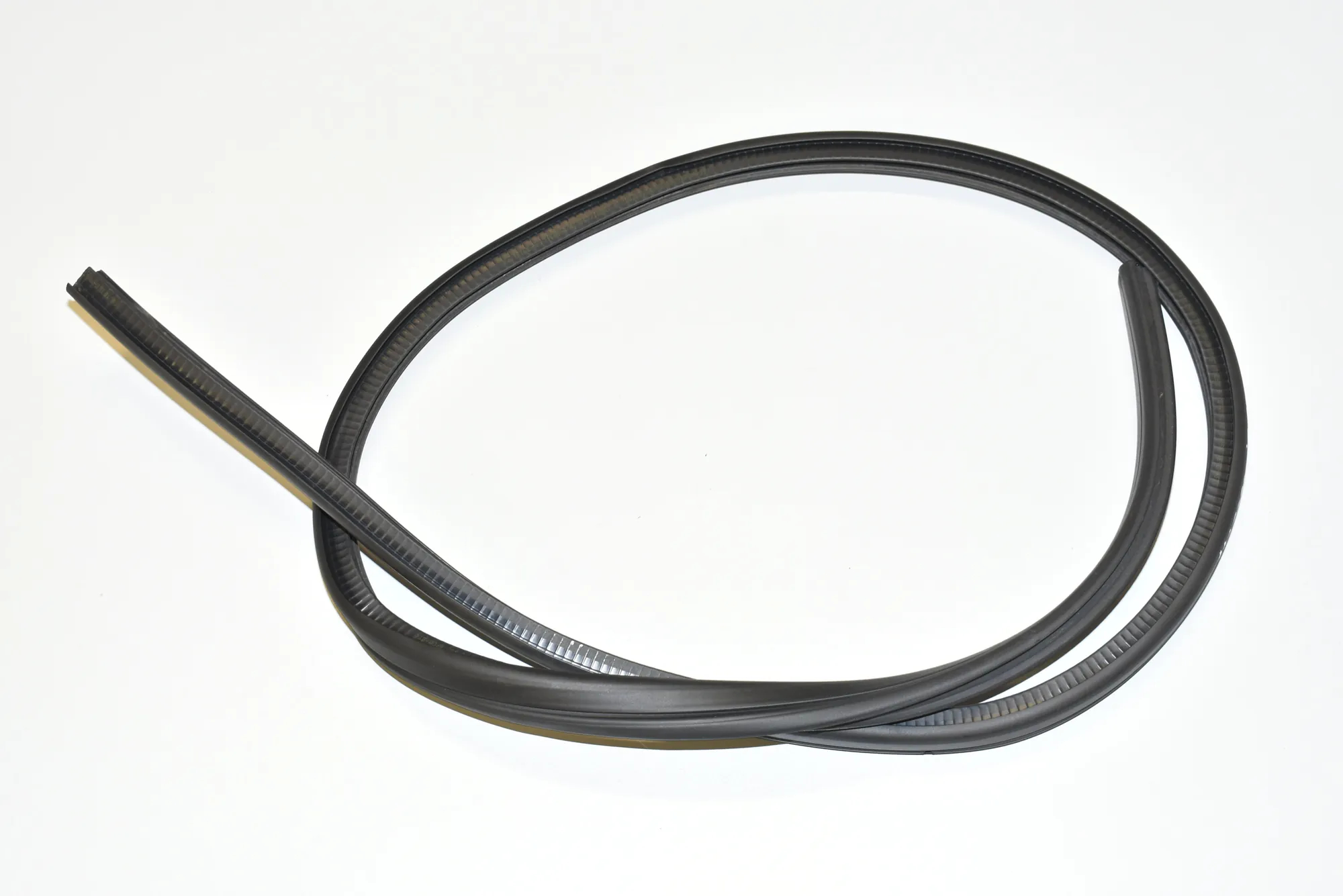 Front Right Door Seal Rubber – OEM 7164994 · BMW 1 Cabrio (E88) 120 d 2008