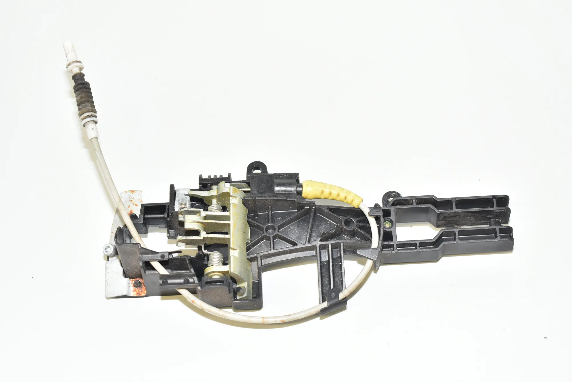 Front Right Door Interior Handle Frame – OEM 7059677 · BMW 1 Cabrio (E88) 120 d 2008 – 3