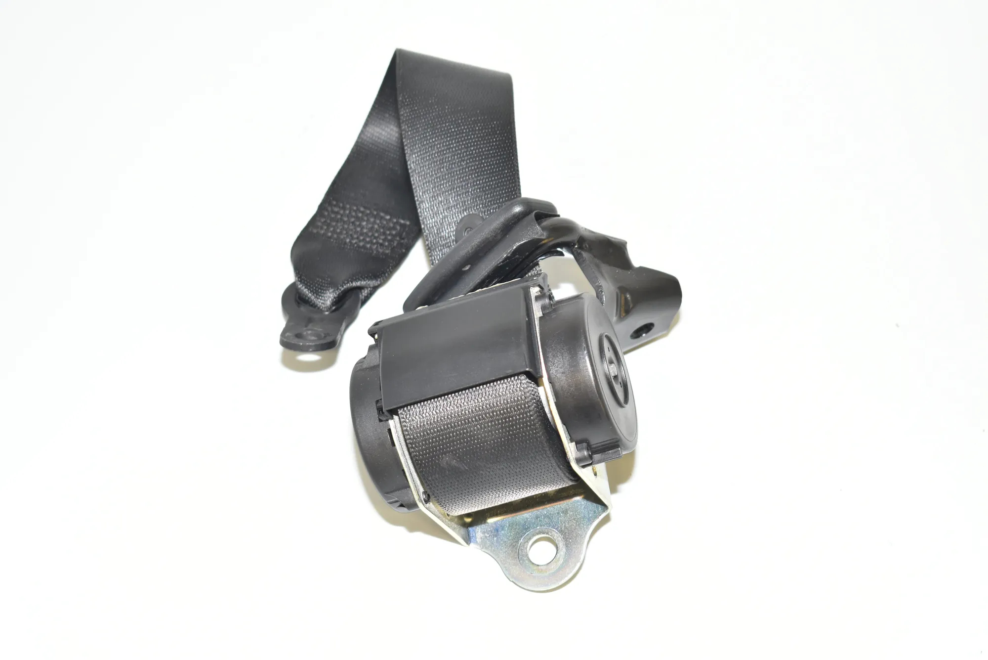 Rear Right Seatbelt – OEM 6981480 · BMW 1 Cabrio (E88) 120 d 2008 – 2
