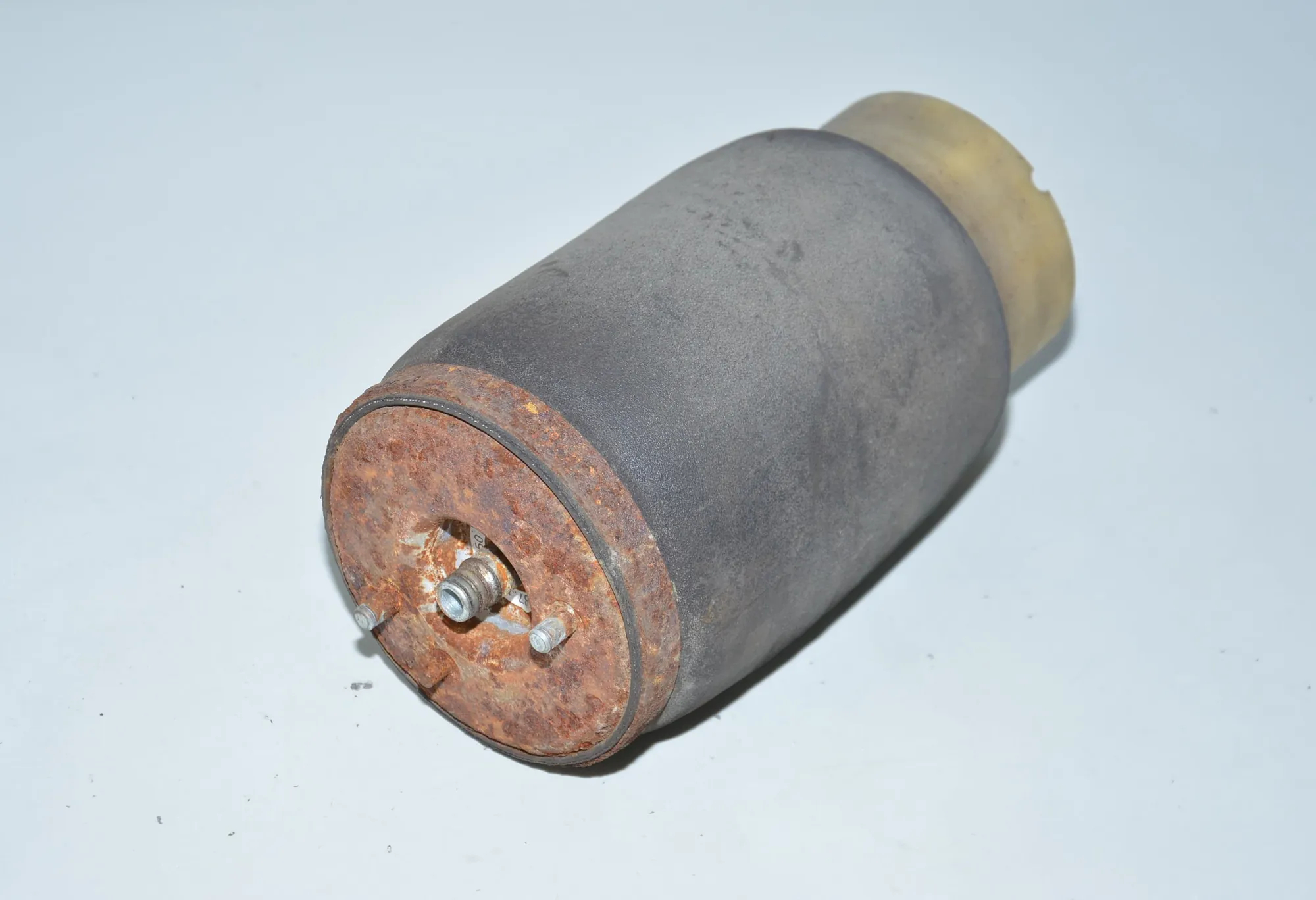 Rear Left Air Suspension Spring Bag – OEM 6750355 · BMW X5 (E53) 3.0 d 2006 – 2