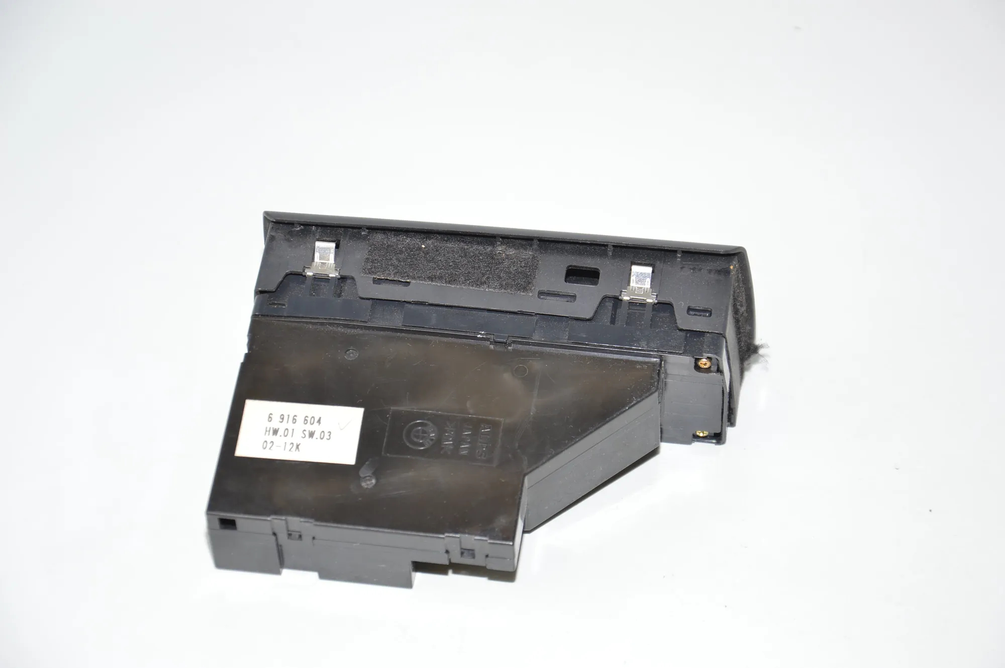 Front Left Door Window Switch – OEM 6916604 · BMW X5 (E53) 4.6 is 2002 – 4
