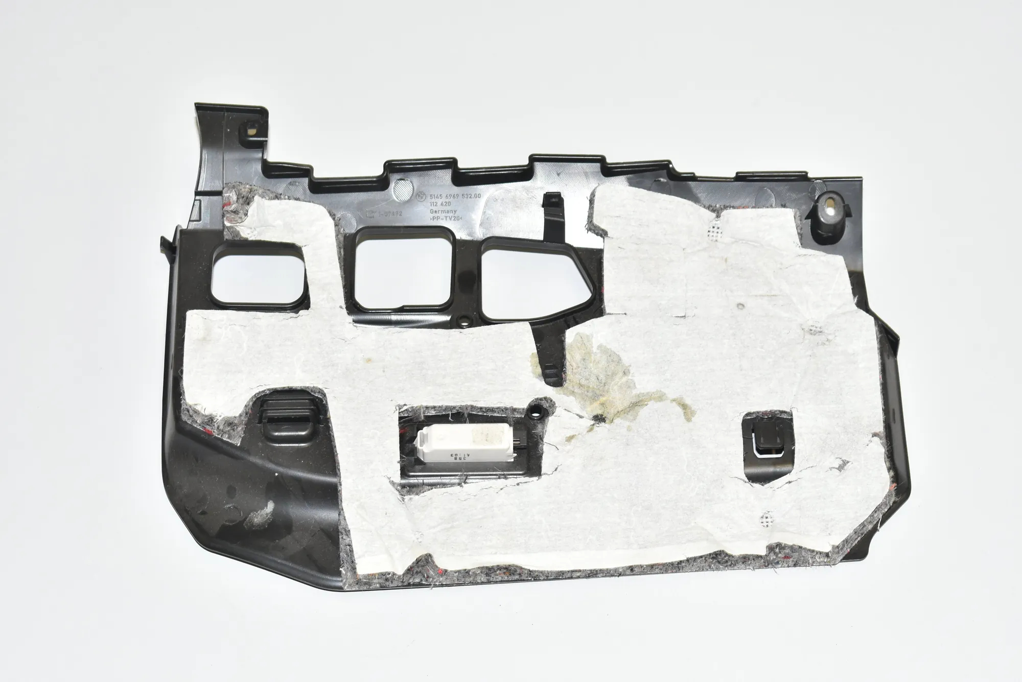 Dashboard Lower Trim – OEM 6969532 · BMW 1 Cabrio (E88) 120 d 2008 – 3