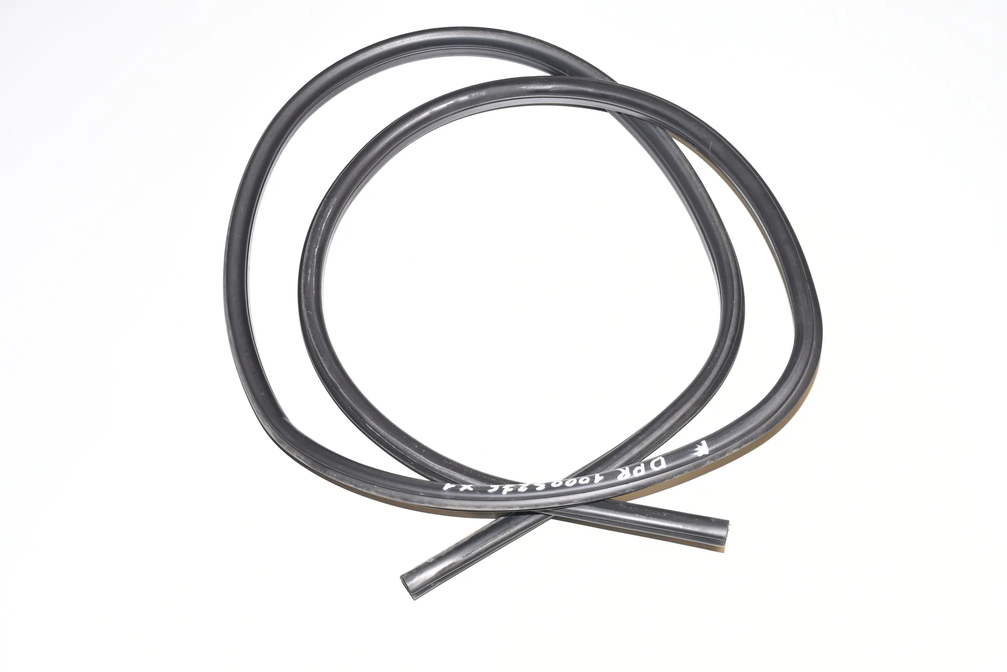 Front Right Door Seal Rubber – OEM 2990833 · BMW X1 (E84) sDrive 20 d 2009