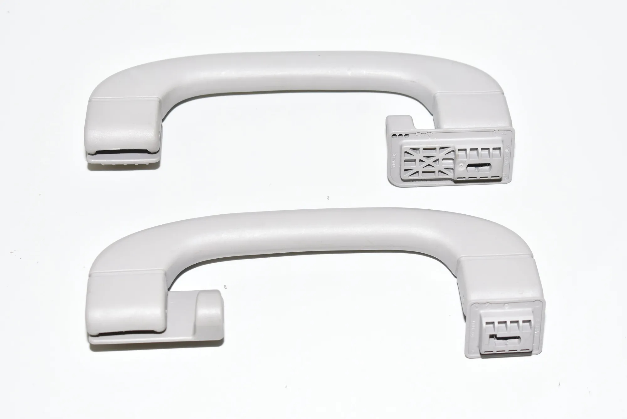 Front Right Roof Handle – OEM 51169143518 · BMW X1 (E84) sDrive 20 d 2009 – 3