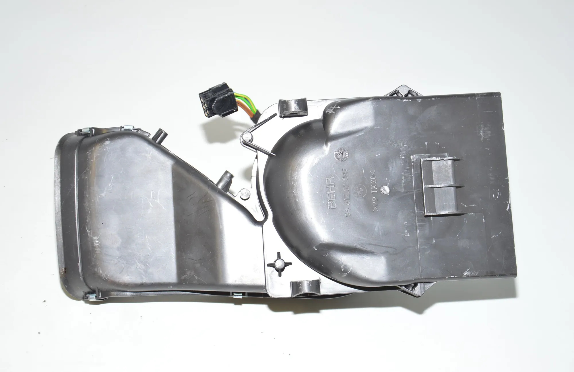 Heater Blower Fan – OEM 8385546 · BMW X5 (E53) 4.6 is 2002 – 3