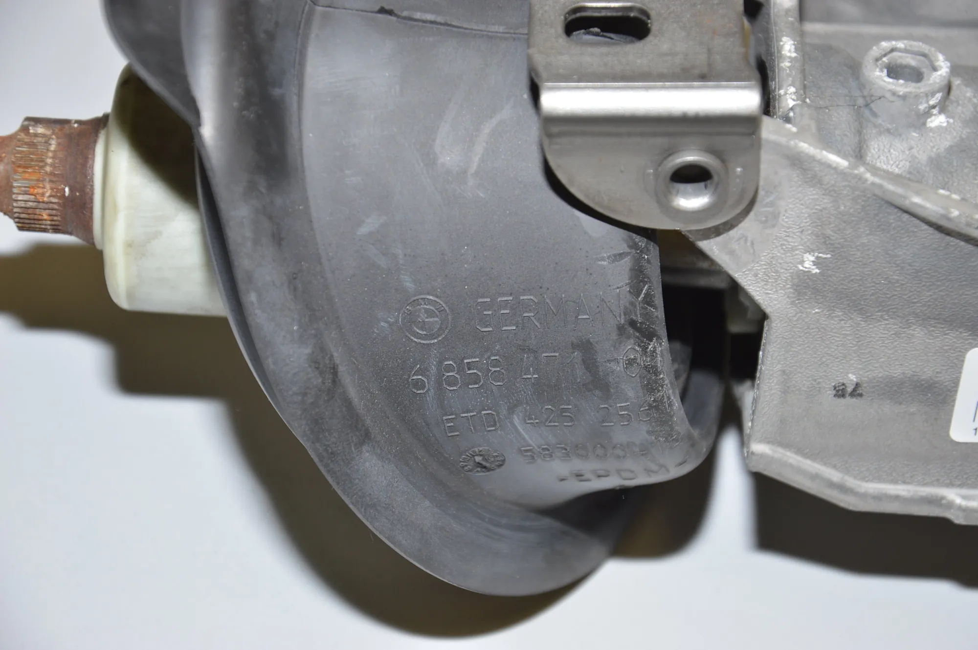 Steering Wheel Adjustment Mechanism – OEM 6858559 · BMW 4 Coupe (F32, F82) 435 d xDrive 2014 – 6