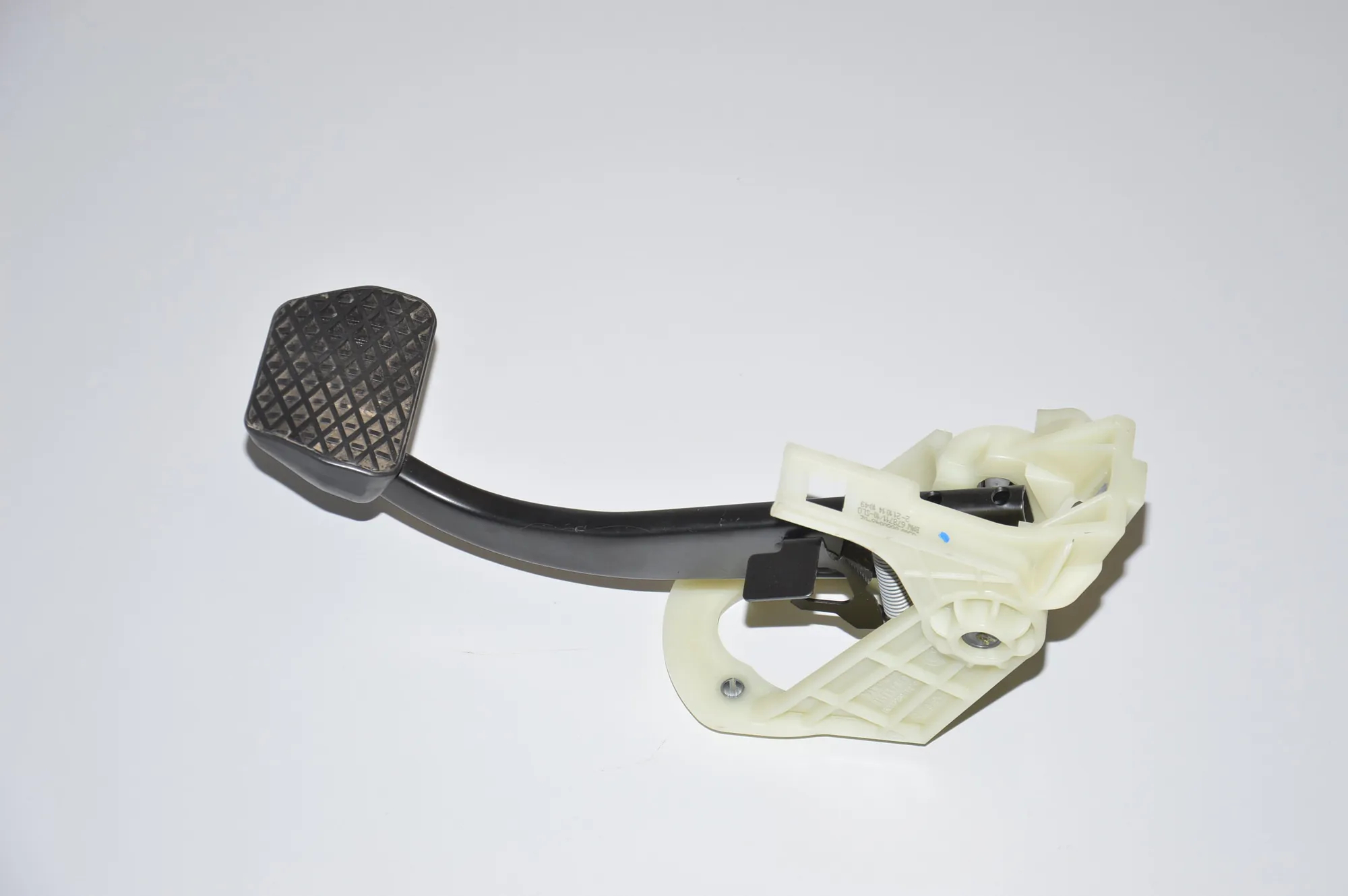 Brake Pedal – OEM 6860648 · BMW 4 Coupe (F32, F82) 435 d xDrive 2014 – 2