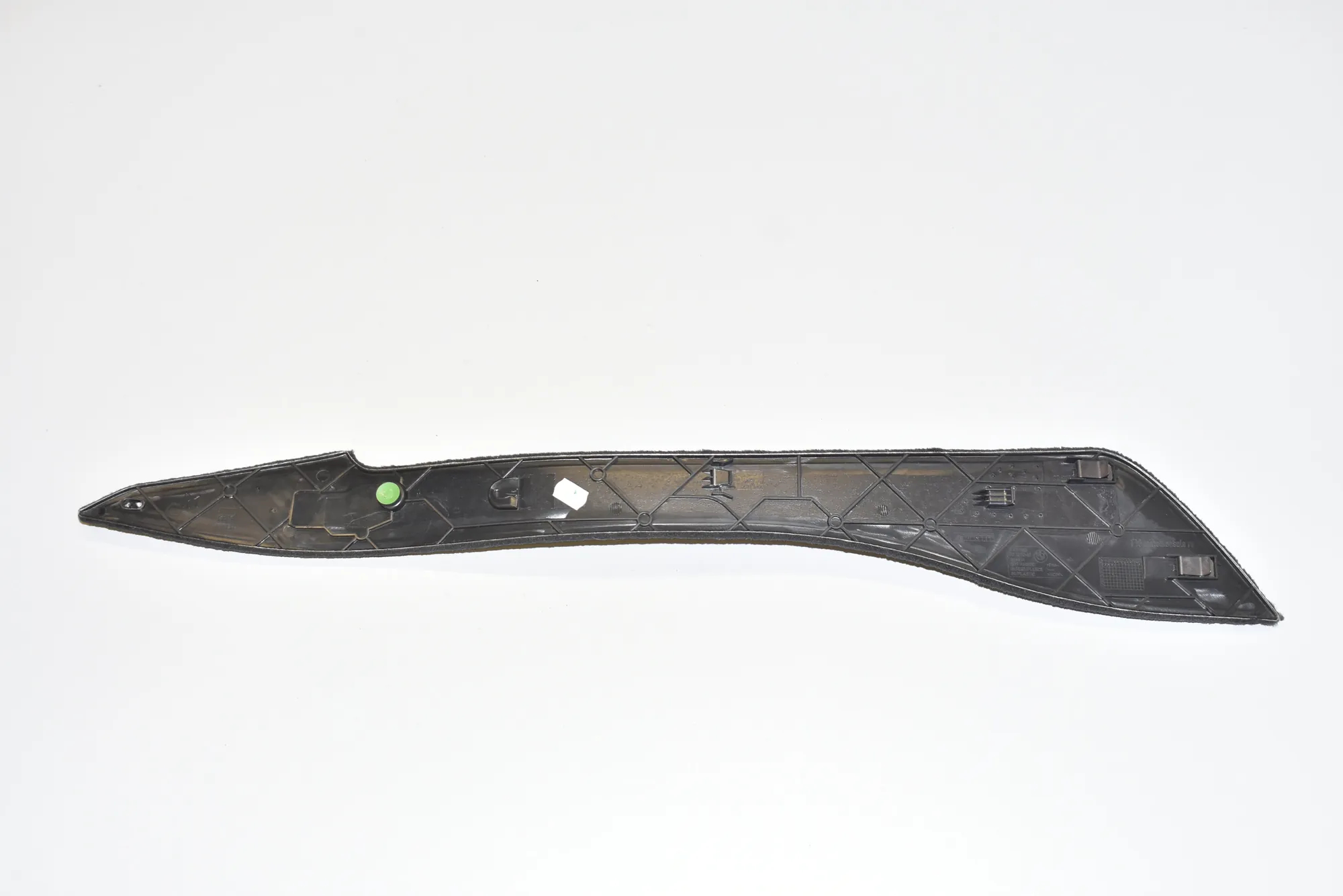 Center Console Trim – OEM 9171568 · BMW 5 Touring (F11) BMW 5 Touring (F11) 520 d 2012 – 2