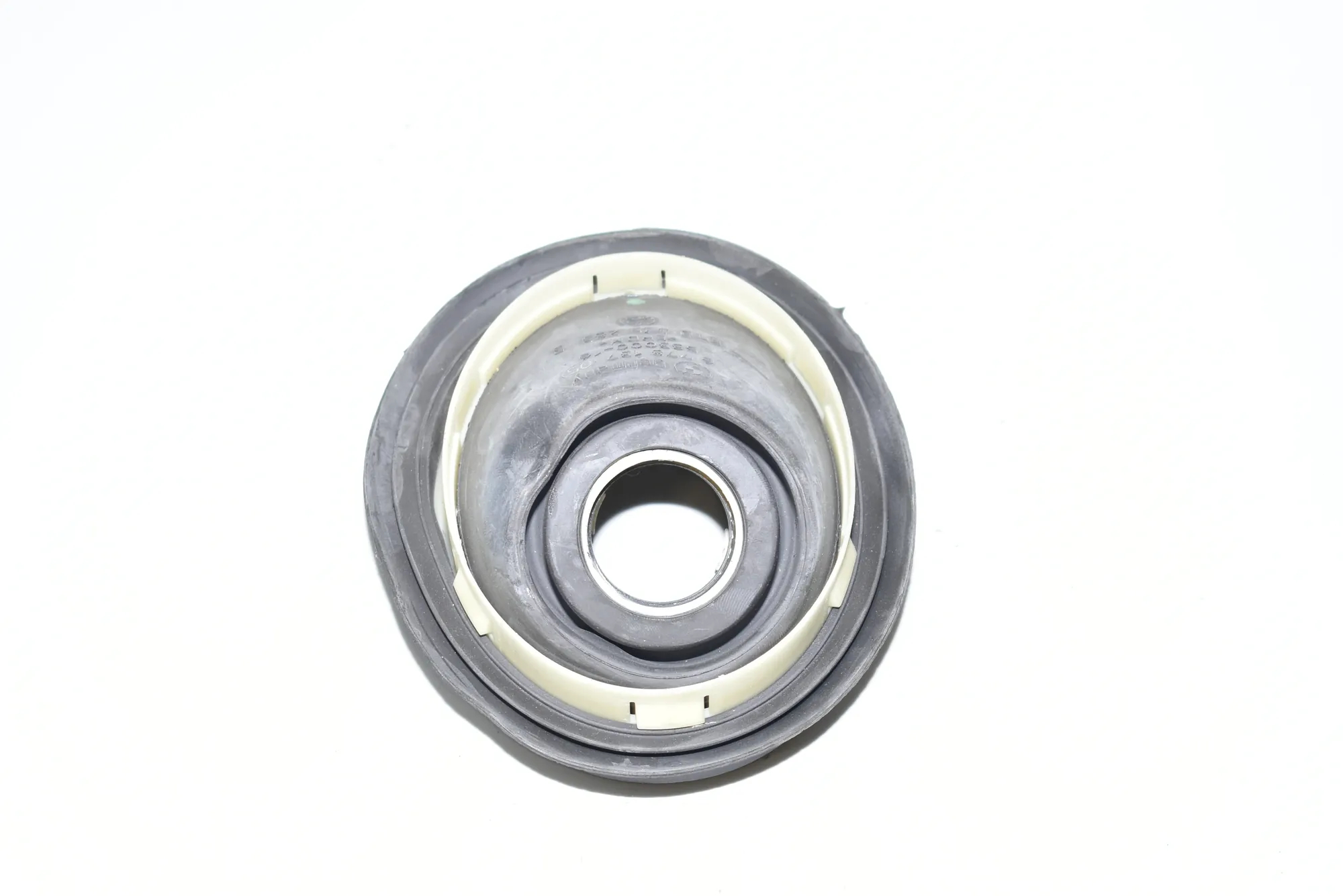 Other Body Parts – OEM 6778137 · BMW 5 Touring (F11) BMW 5 Touring (F11) 520 d 2012 – 2