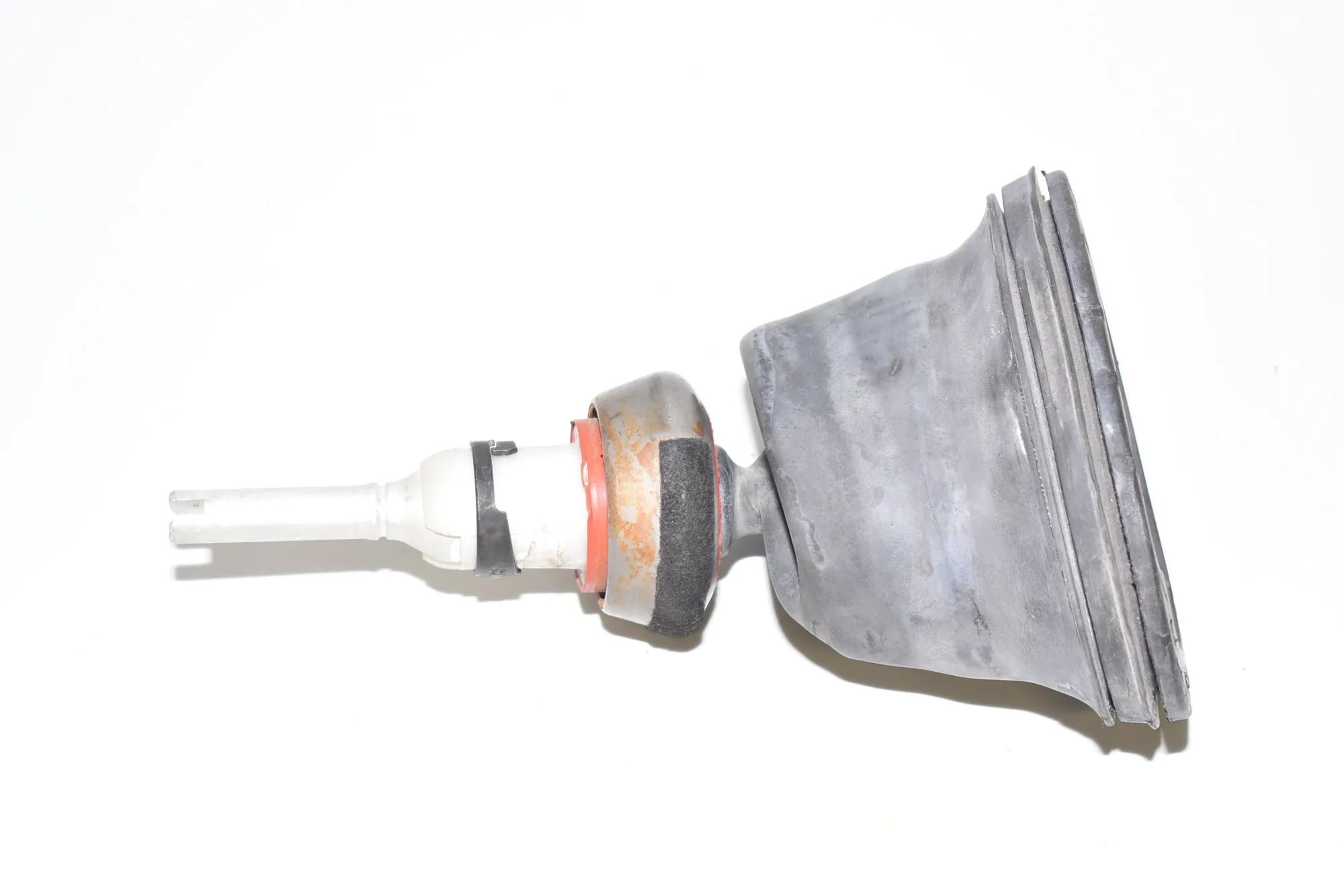 Other Body Parts – OEM 7596097 · BMW 5 Touring (F11) BMW 5 Touring (F11) 520 d 2012 – 2