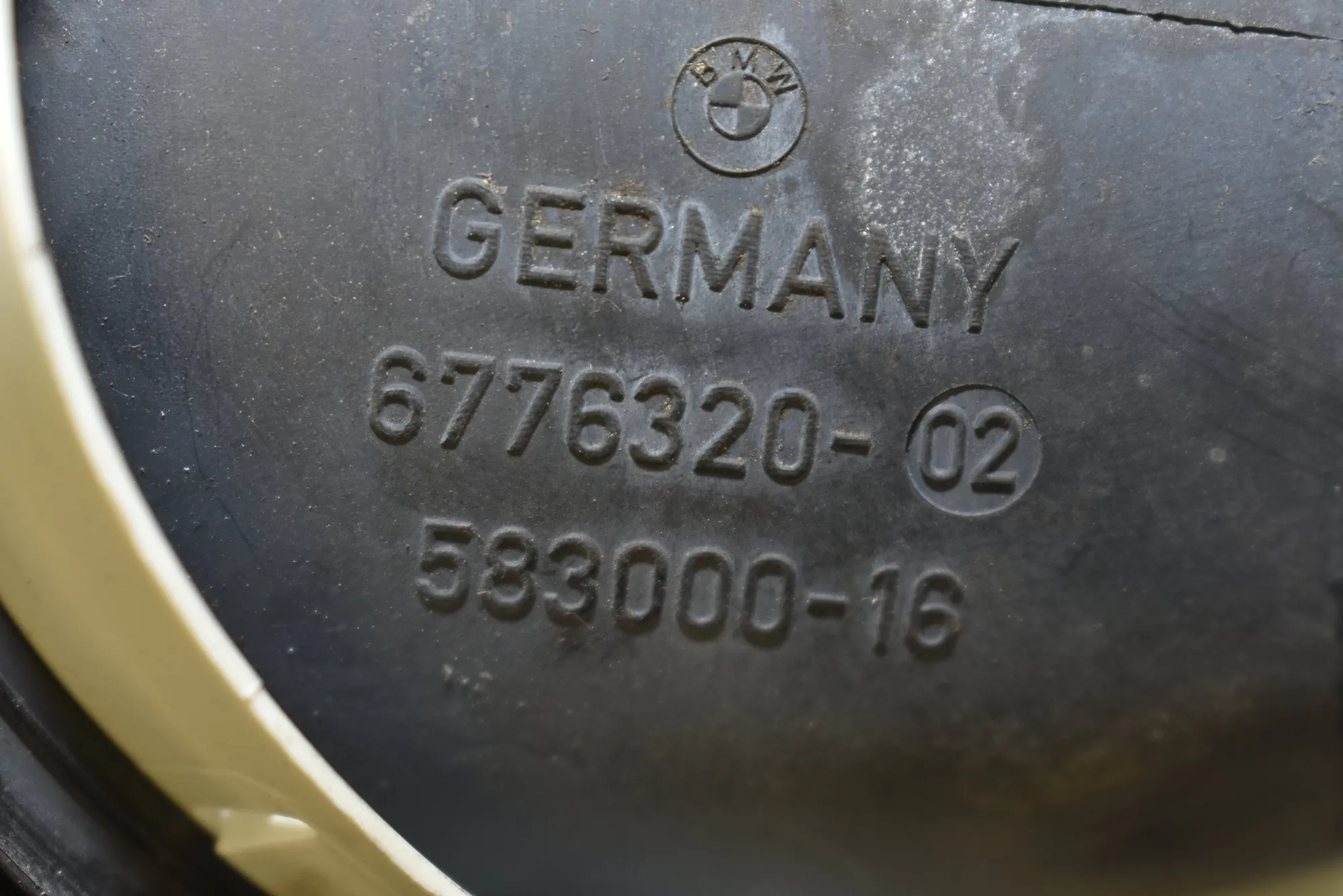 Other Body Parts – OEM 6776320 · BMW 7 (F01, F02) BMW 7 (F01, F02) 730 d 2010 – 4