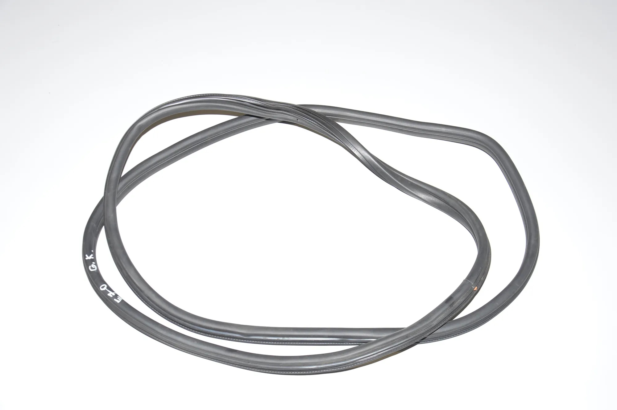 Rear Left Door Seal Rubber – OEM 17910310 · BMW X5 (E70) BMW X5 (E70) 3.0 d 2009