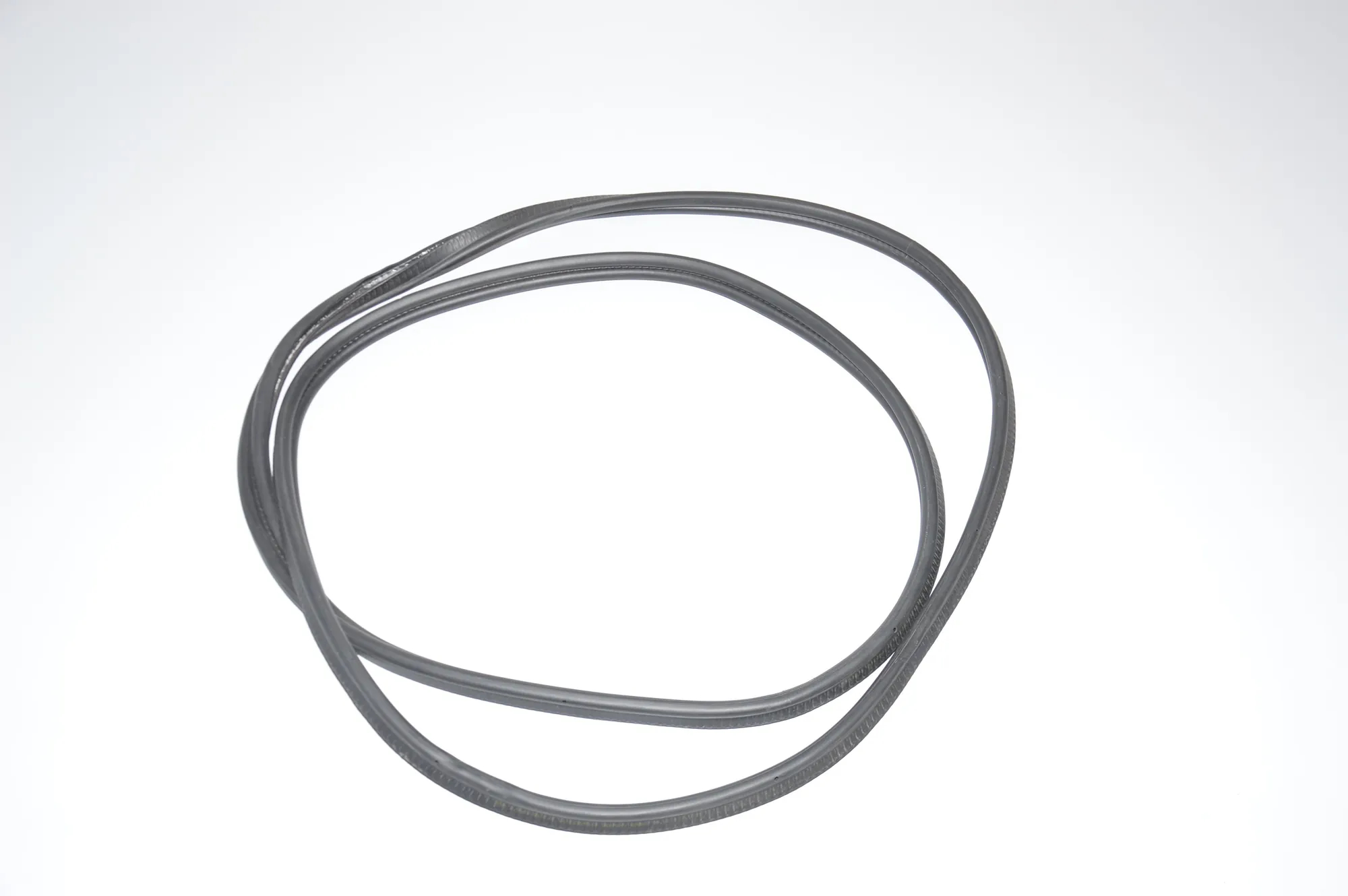Tailgate Rubber Seal – OEM 2990124 · BMW X1 (E84) BMW X1 (E84) sDrive 16 d 2013 – 4