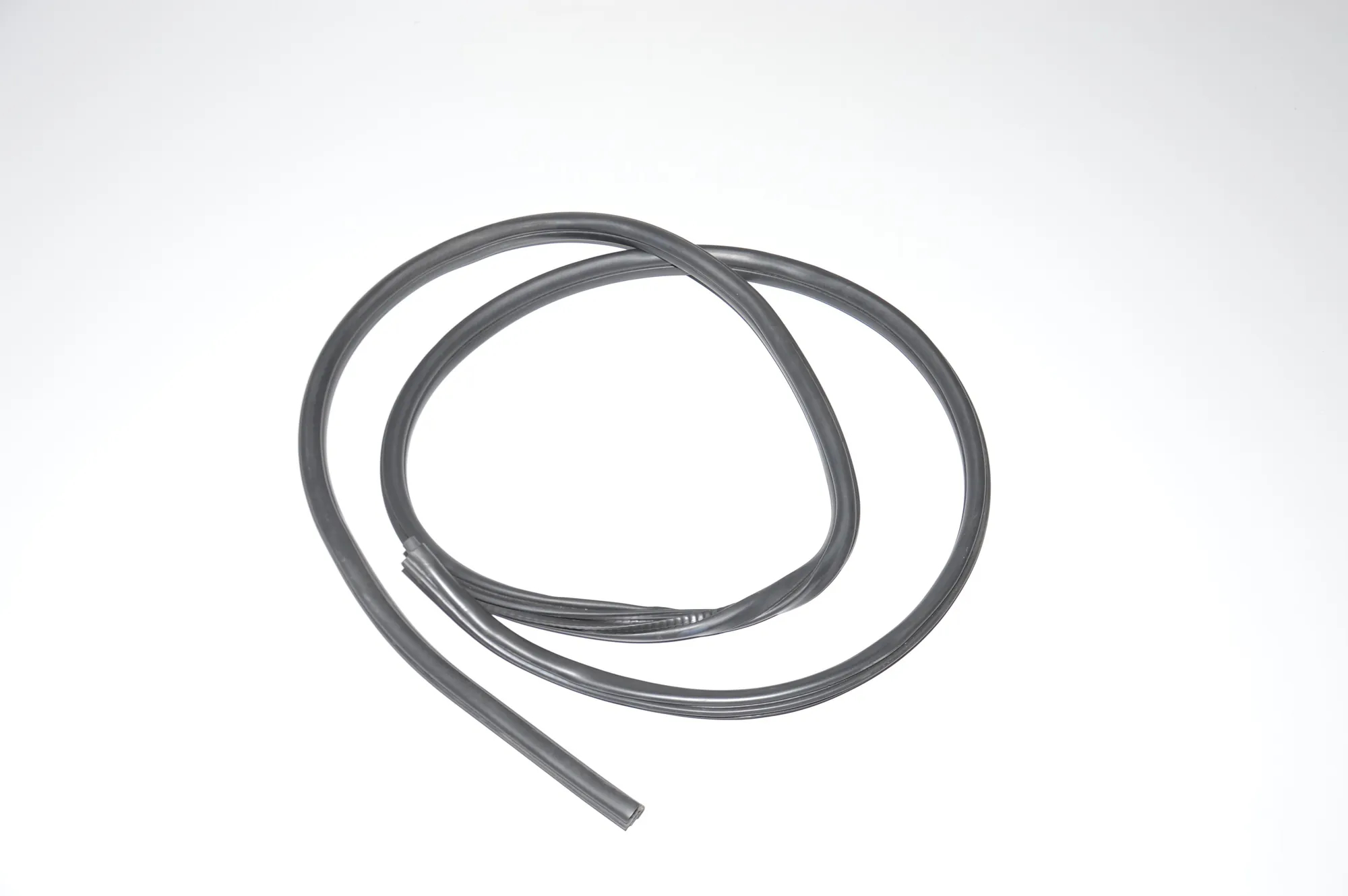 Rear Right Door Seal Rubber – OEM 2990835 · BMW X1 (E84) BMW X1 (E84) xDrive 20 d 2012 – 2