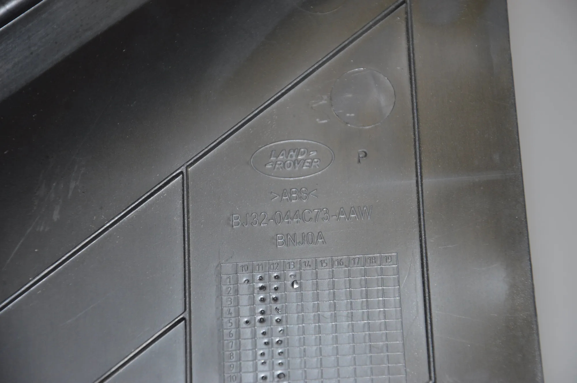 Other Interior Parts – OEM BJ32-044C73 · LAND ROVER DISCOVERY IV (L319) 3.0 TD 4x4 2016 – 5