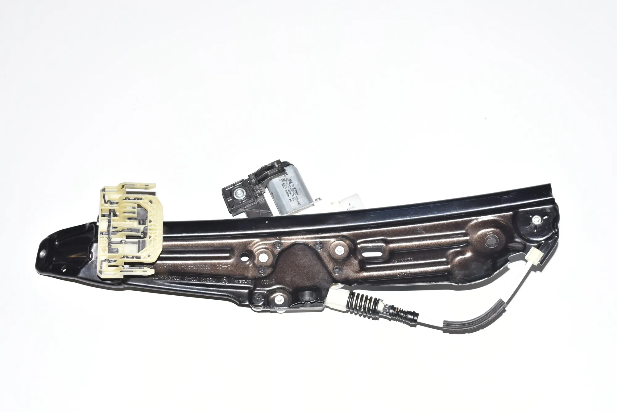 Rear Left Door Window Regulator – OEM 7248171 · BMW 5 Touring (F11) BMW 5 Touring (F11) 520 d 2013