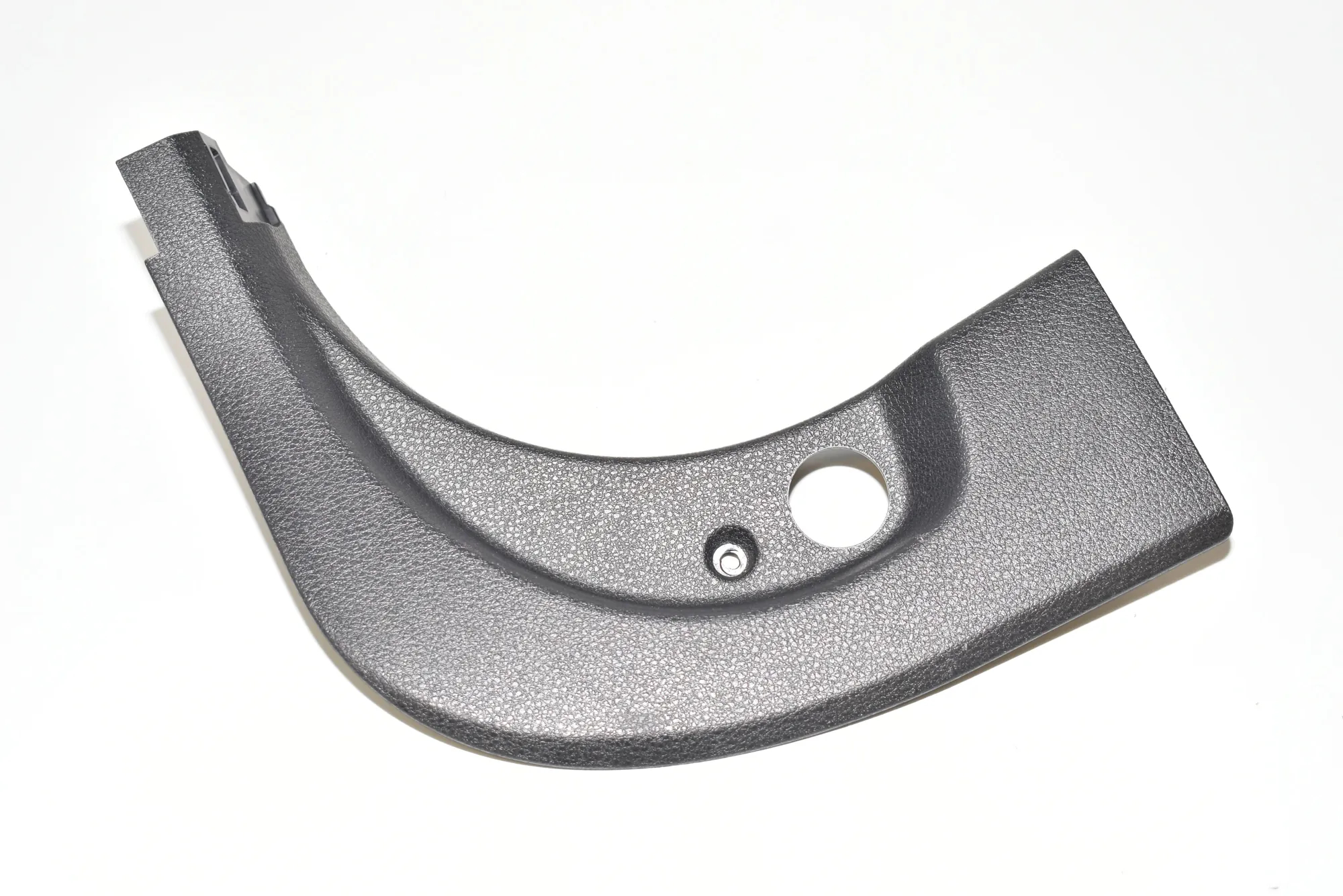 Front Left Interior Step Trim – OEM 9162735 · BMW 5 Touring (F11) BMW 5 Touring (F11) 520 d 2013