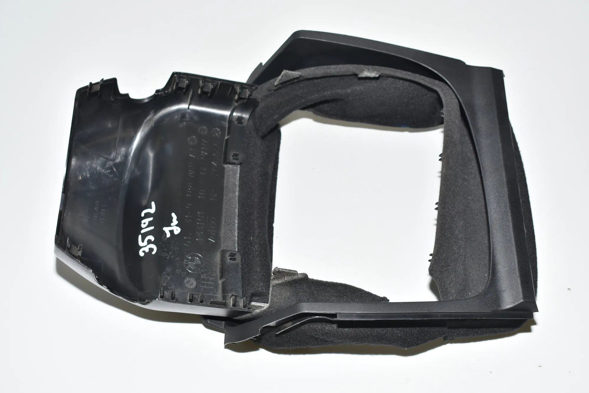 Steering Mechanism Trim – OEM 9166660 · BMW 5 Touring (F11) BMW 5 Touring (F11) 520 d 2013