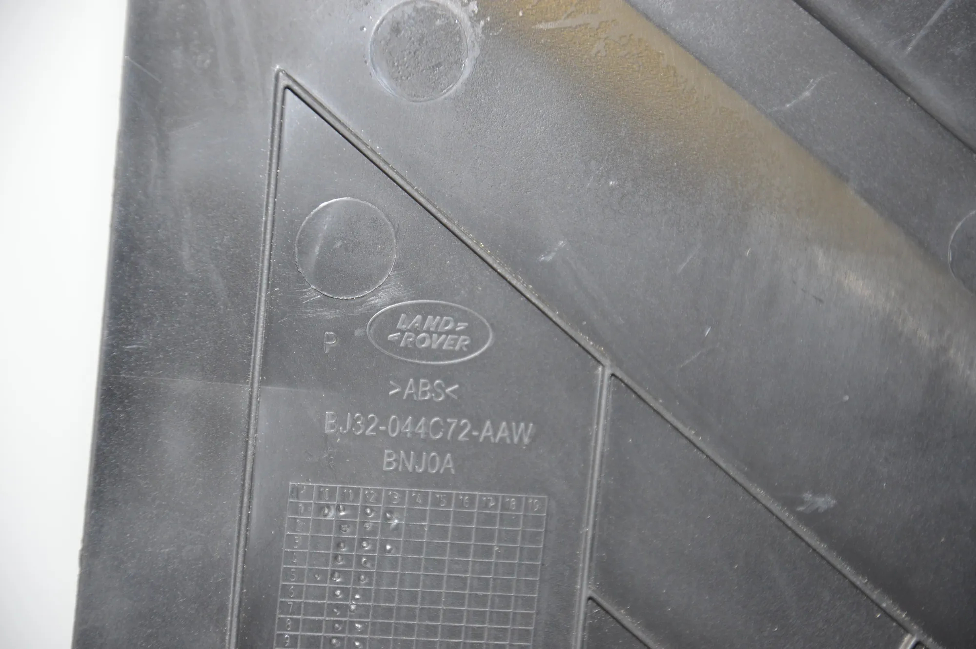 Other Interior Parts – OEM EJ32-044C72 · LAND ROVER DISCOVERY IV (L319) 3.0 TD 4x4 2016 – 5