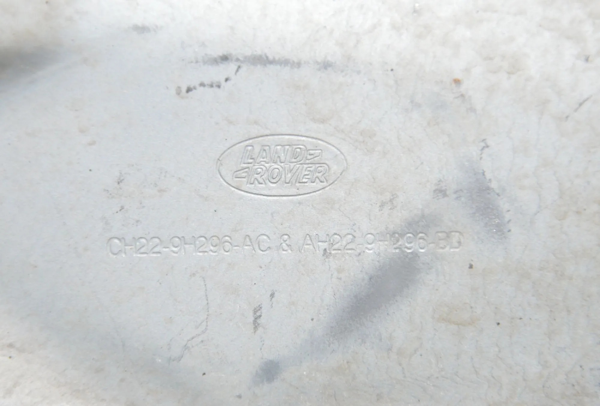 Other Body Parts – OEM CH22-9H296-AC · LAND ROVER DISCOVERY IV (L319) 3.0 TD 4x4 2016 – 5