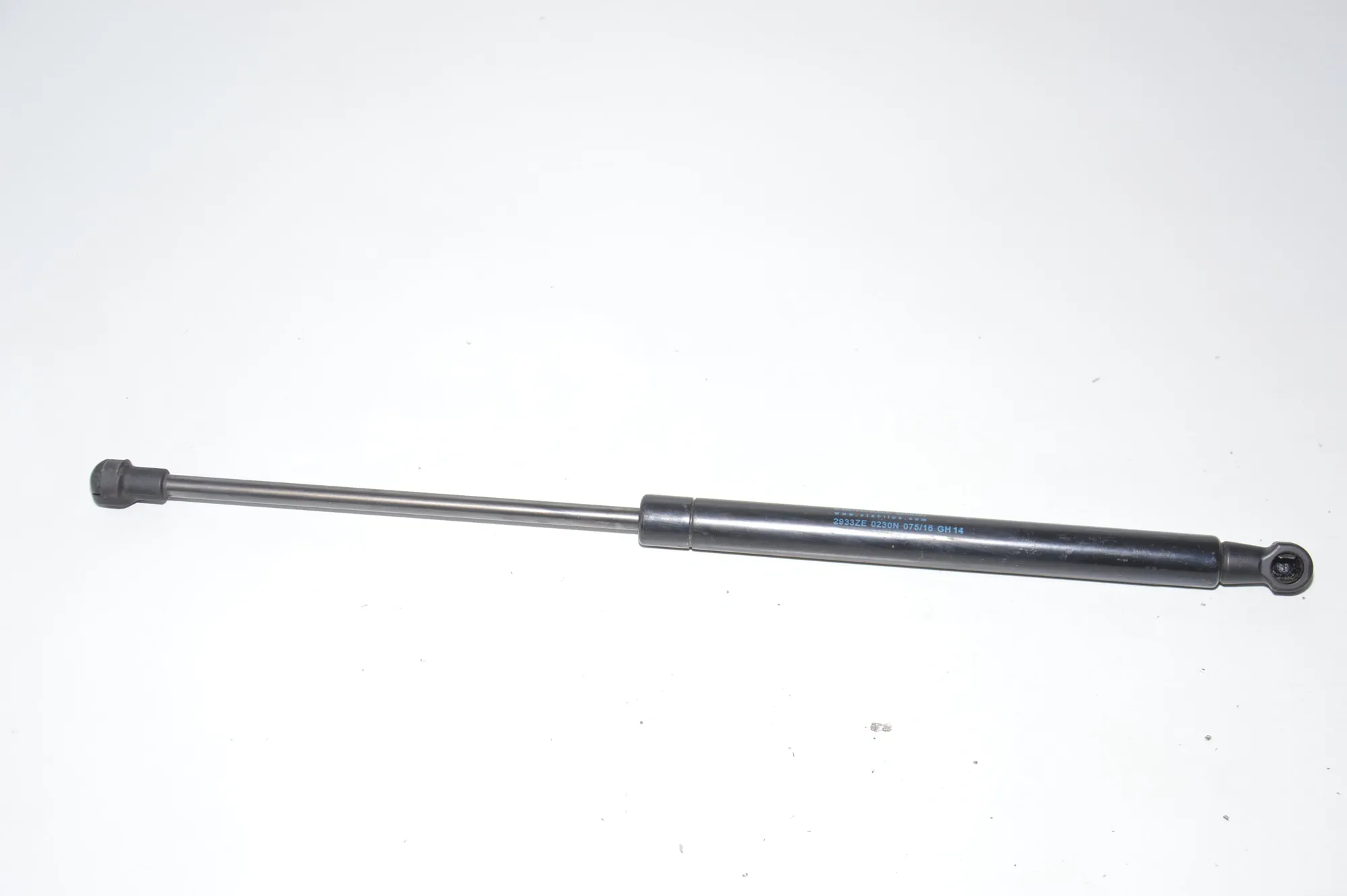 Front Right Bonnet Strut – OEM 8H22-16E610-AA · LAND ROVER DISCOVERY IV (L319) LAND ROVER DISCOVERY IV (L319) 3.0 TD 4x4 2012