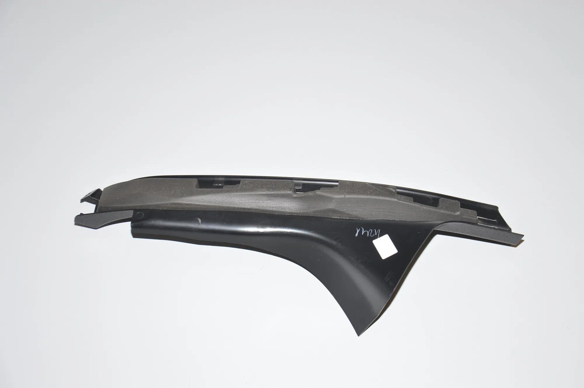 Rear Right Sill Trim – OEM 7352122 · BMW 5 Touring (F11) BMW 5 Touring (F11) 525 d 2012 – 5