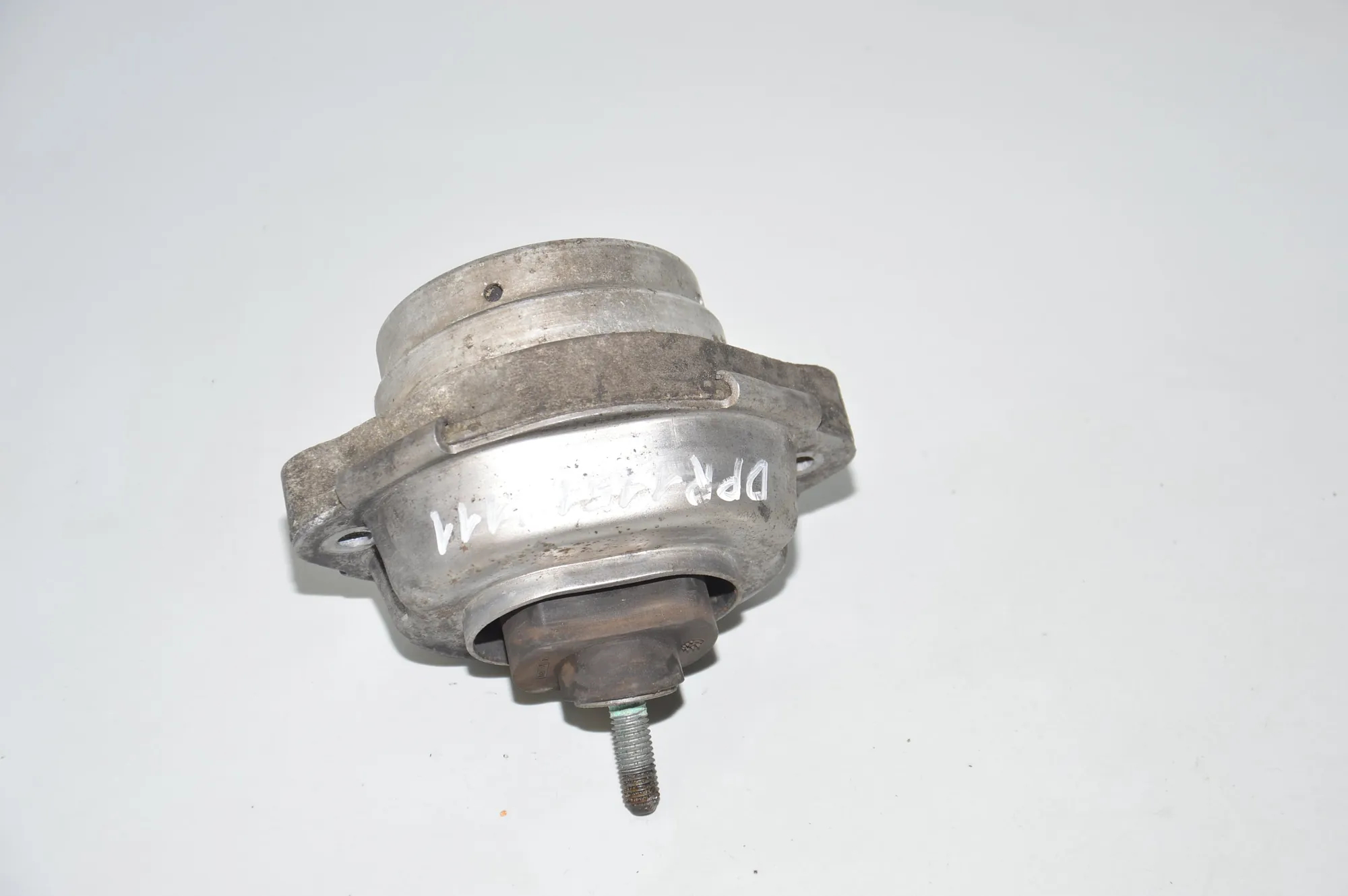 Right Side Engine Mount – OEM 6758444 · BMW X5 (E53) 3.0 d 2004 – 3