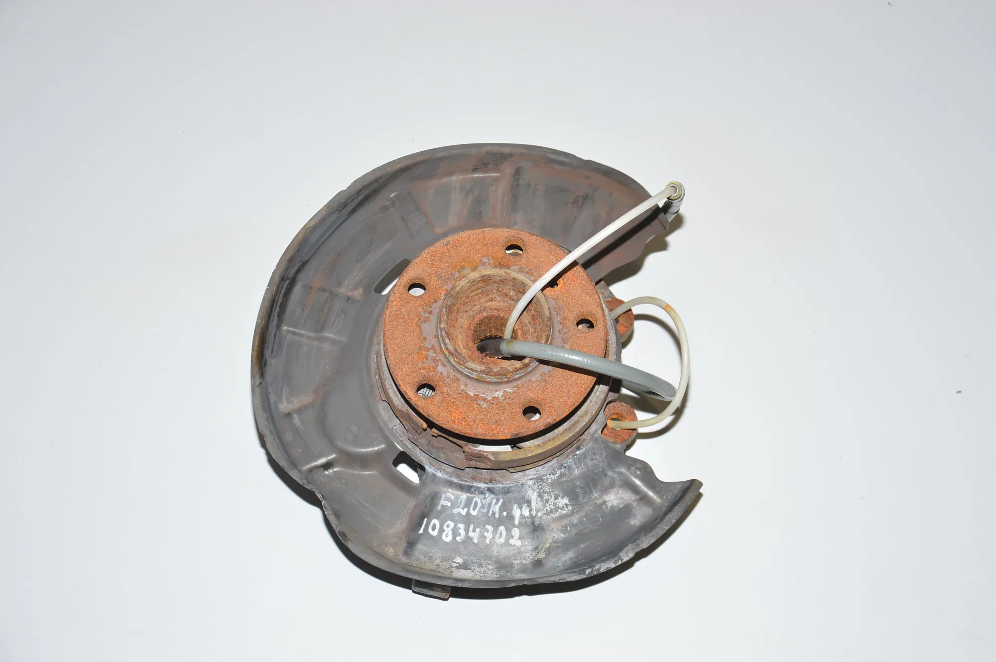 Rear Left Wheel Hub Spindle – OEM 0000019773 · BMW 1 (F20) 118 d 2011