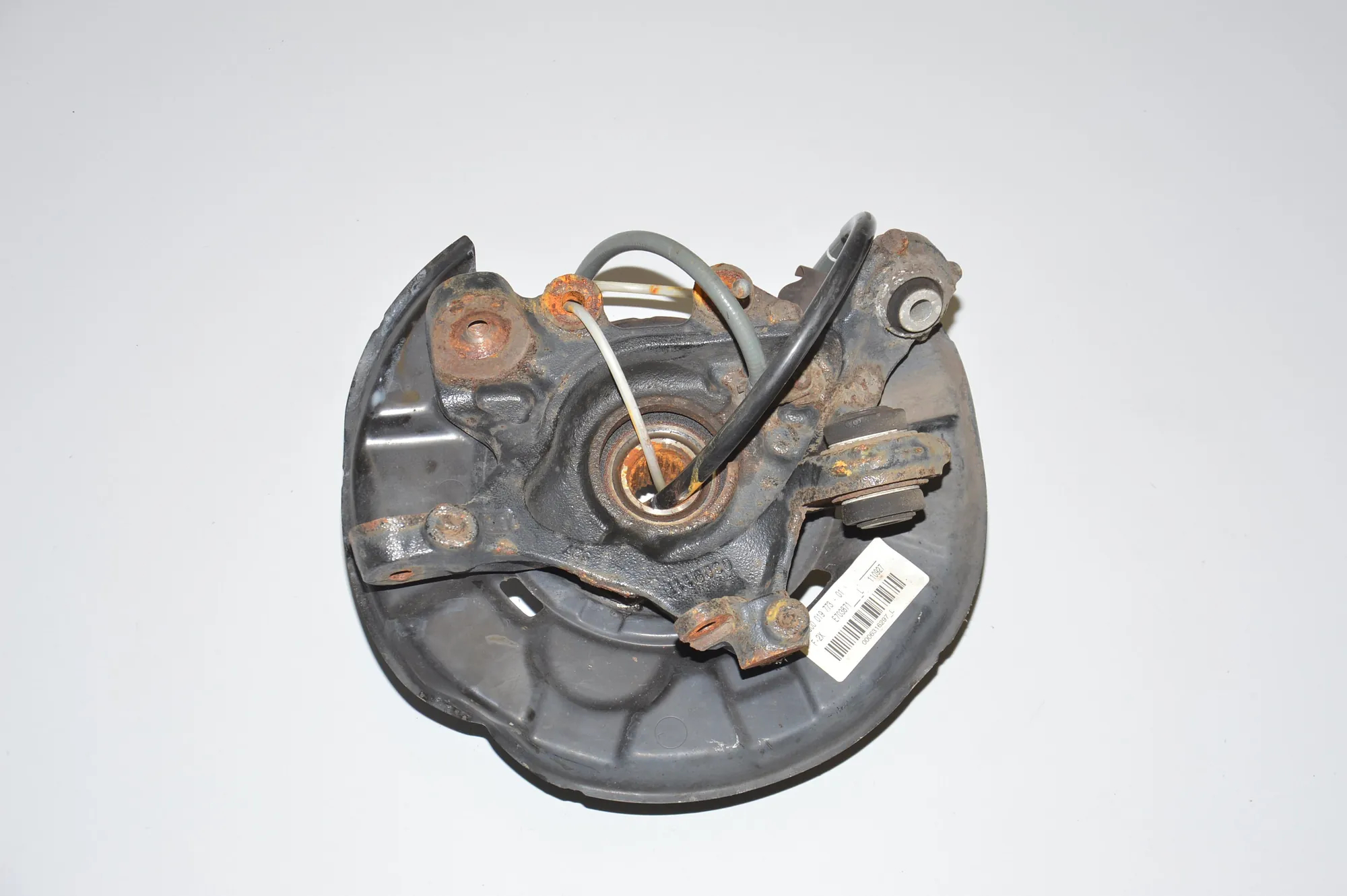 Rear Left Wheel Hub Spindle – OEM 0000019773 · BMW 1 (F20) 118 d 2011 – 3