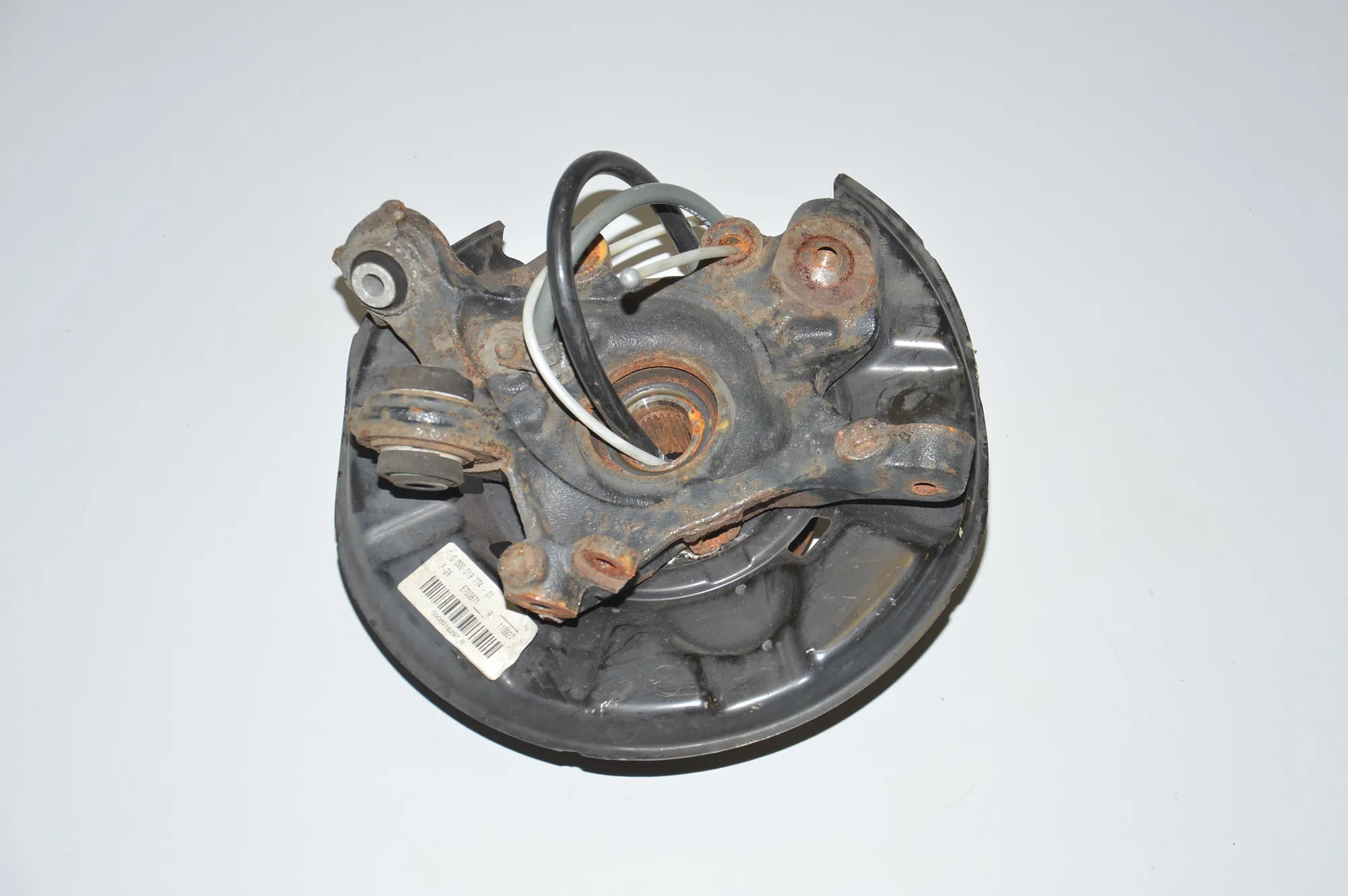 Rear Right Wheel Hub – OEM 0000019774 · BMW 1 (F20) 118 d 2011 – 3