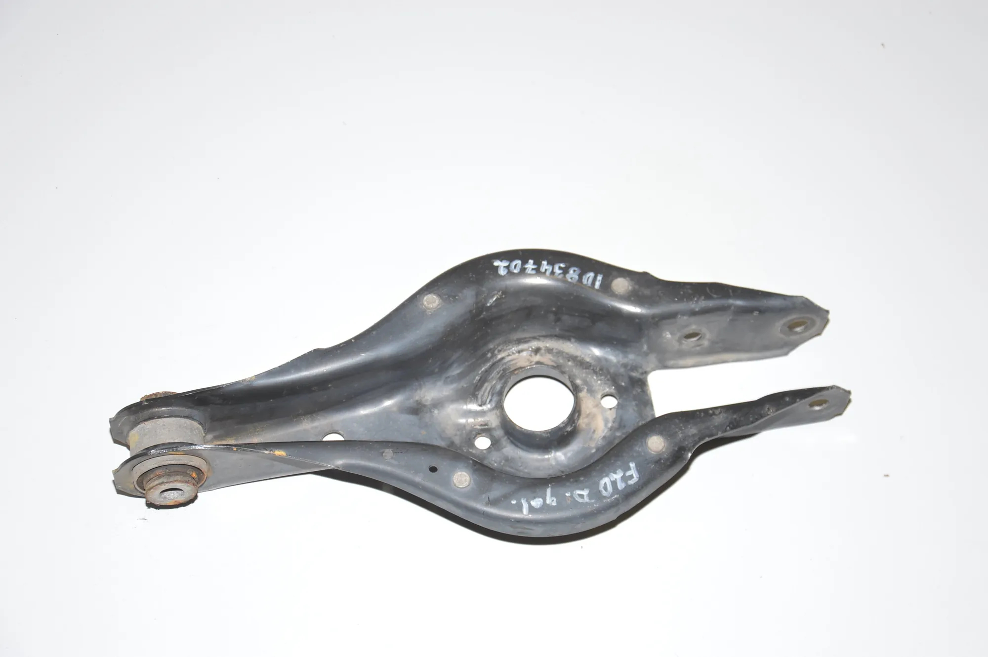 Rear Right Lower Control Arm – OEM 6792541 · BMW 1 (F20) 118 d 2011 – 4