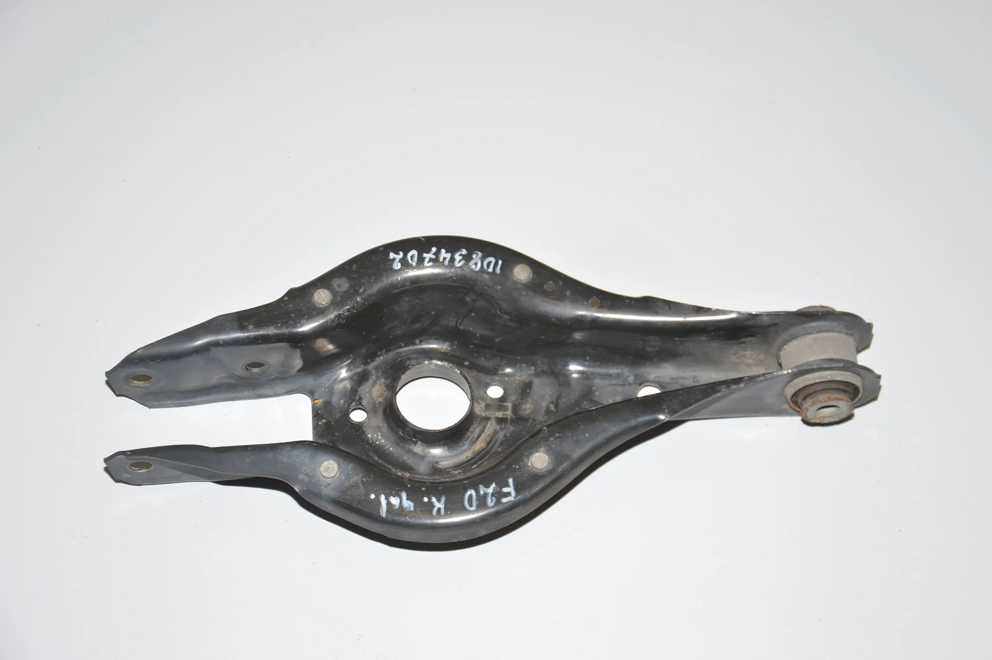 Rear Left Lower Control Arm – OEM 6792541 · BMW 1 (F20) 118 d 2011 – 3