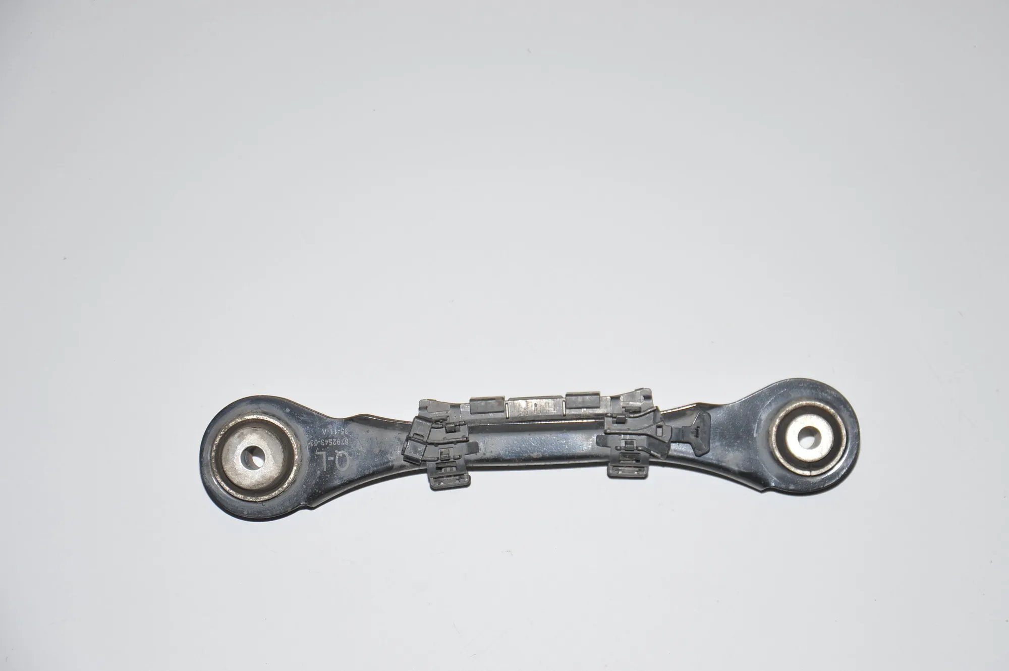 Rear Left Control Arm – OEM 6792543 · BMW 1 (F20) 118 d 2011 – 3