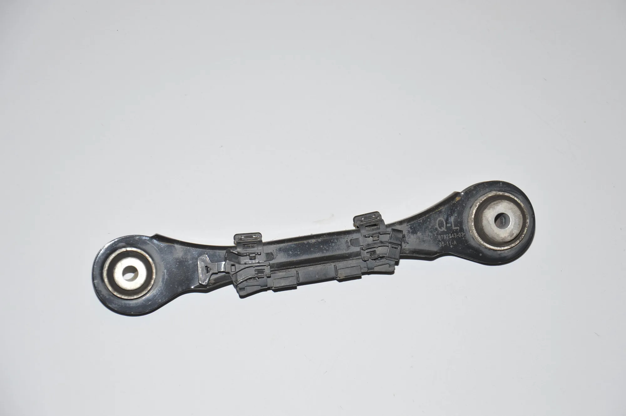 Rear Left Control Arm – OEM 6792543 · BMW 1 (F20) 118 d 2011 – 4