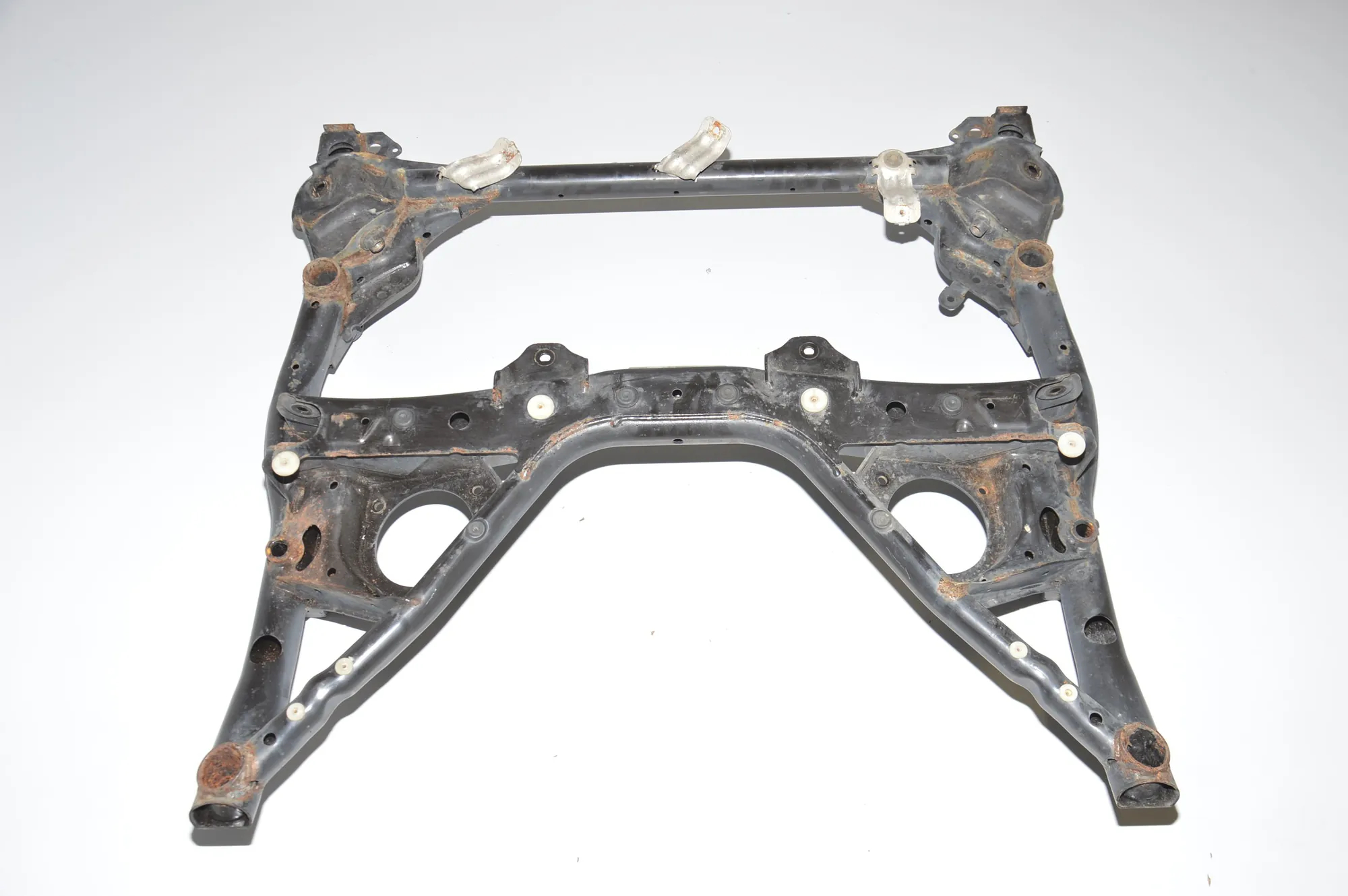 Front Subframe – OEM 6866983 · BMW 1 (F20) 118 d 2011 – 3