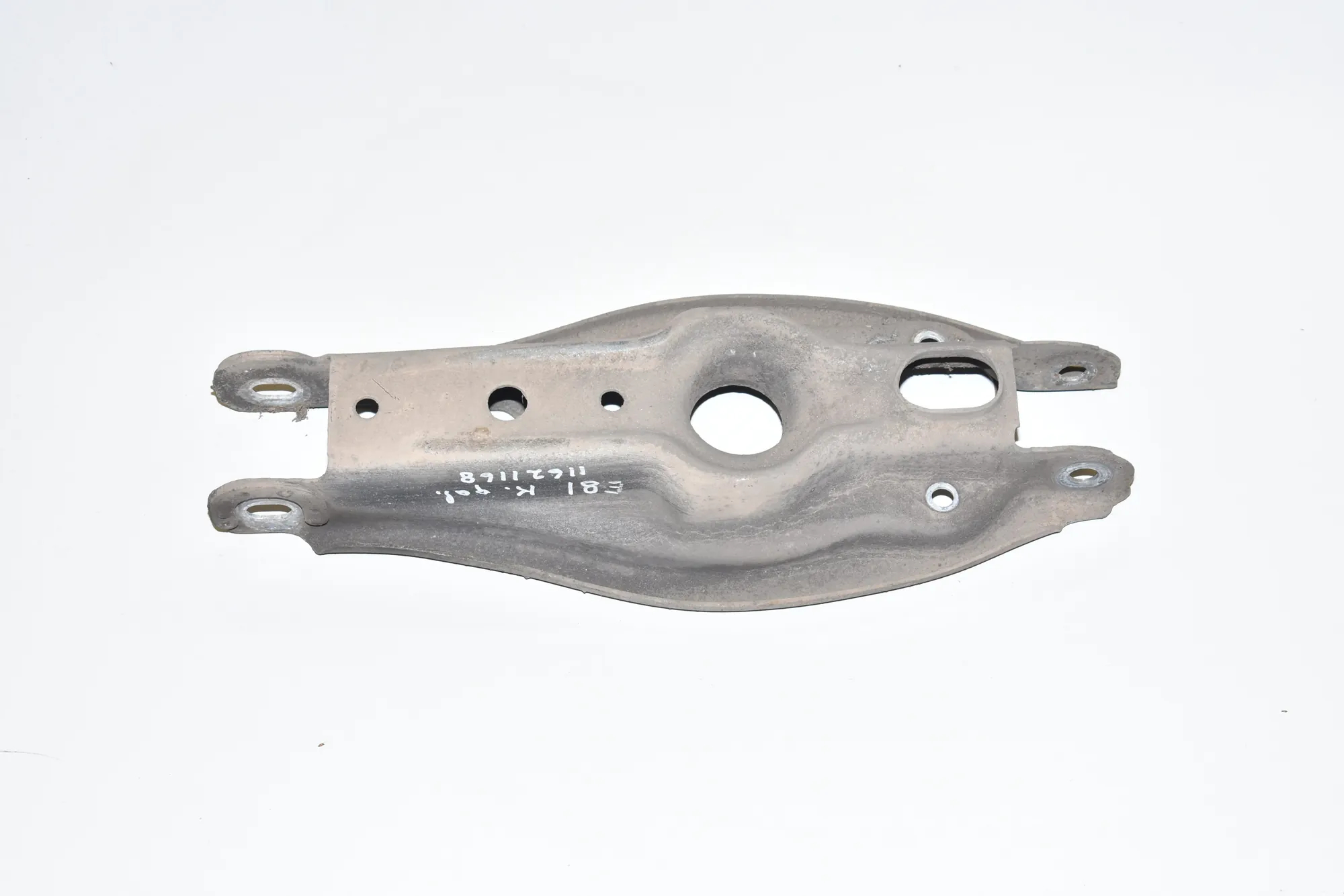 Rear Left Lower Control Arm – OEM 6772899 · BMW 1 (E81) 118 d 2008