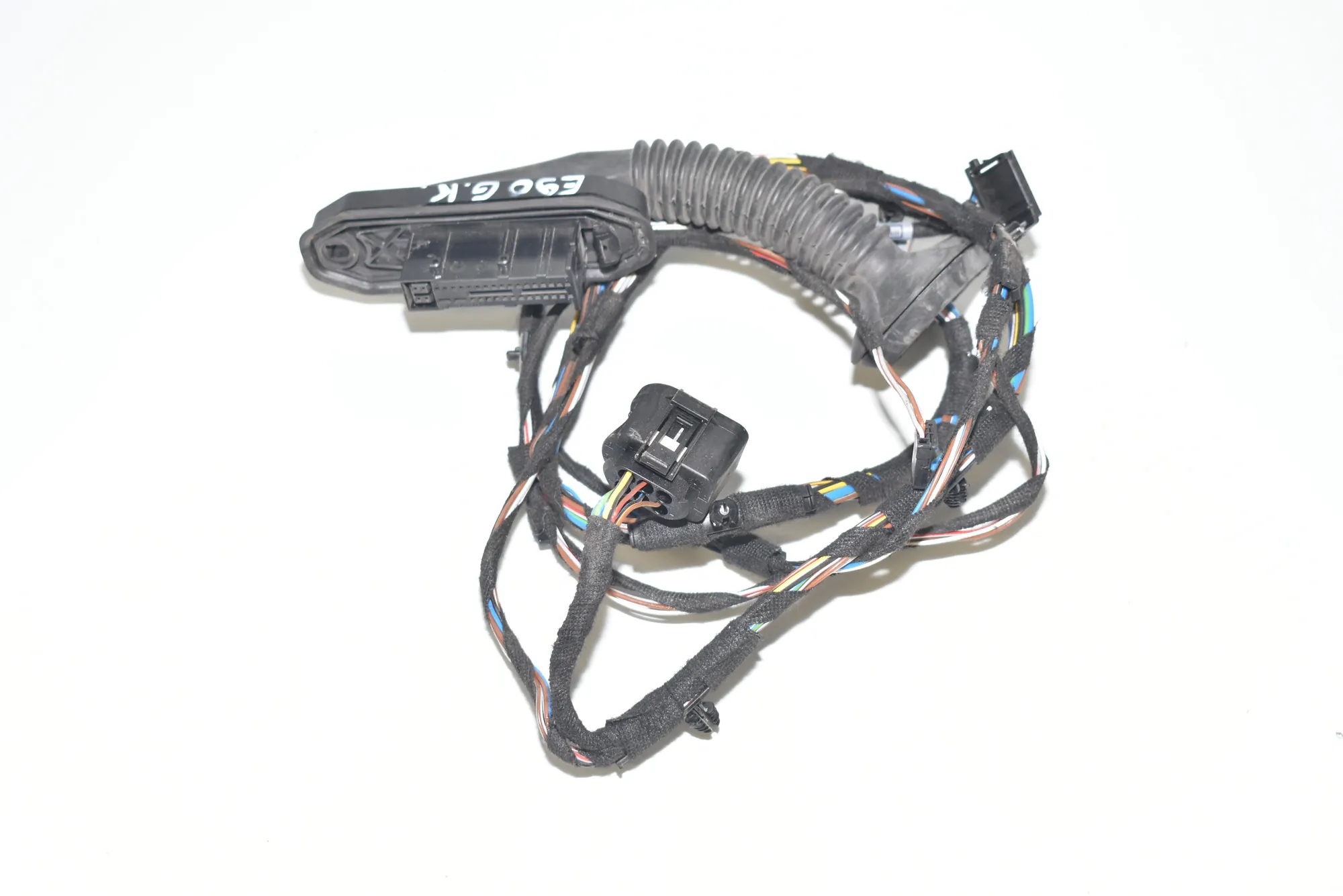 Front Left Door Wiring – OEM 6938210 · BMW 3 (E90) BMW 3 (E90) 320 i 2009