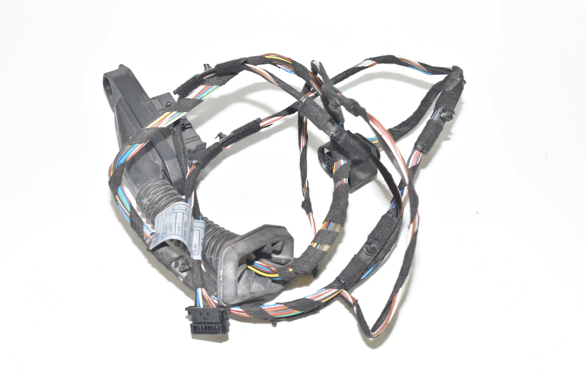 Front Left Door Wiring – OEM 6938210 · BMW 3 (E90) BMW 3 (E90) 320 i 2009 – 5