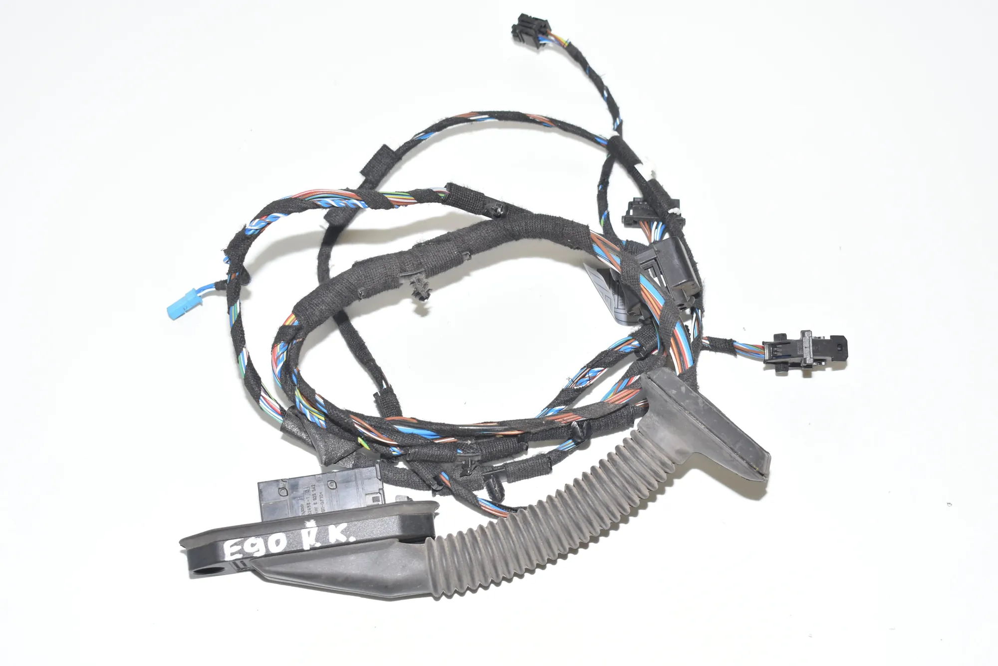 Front Left Door Wiring – OEM 6938210 · BMW 3 (E90) BMW 3 (E90) 320 i 2009 – 2