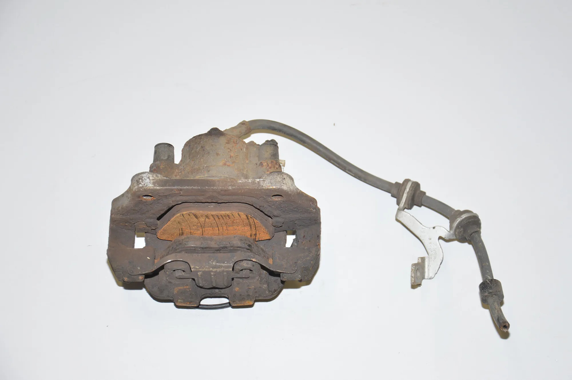 Front Left Brake Caliper · BMW X1 (E84) sDrive 20 d 2009