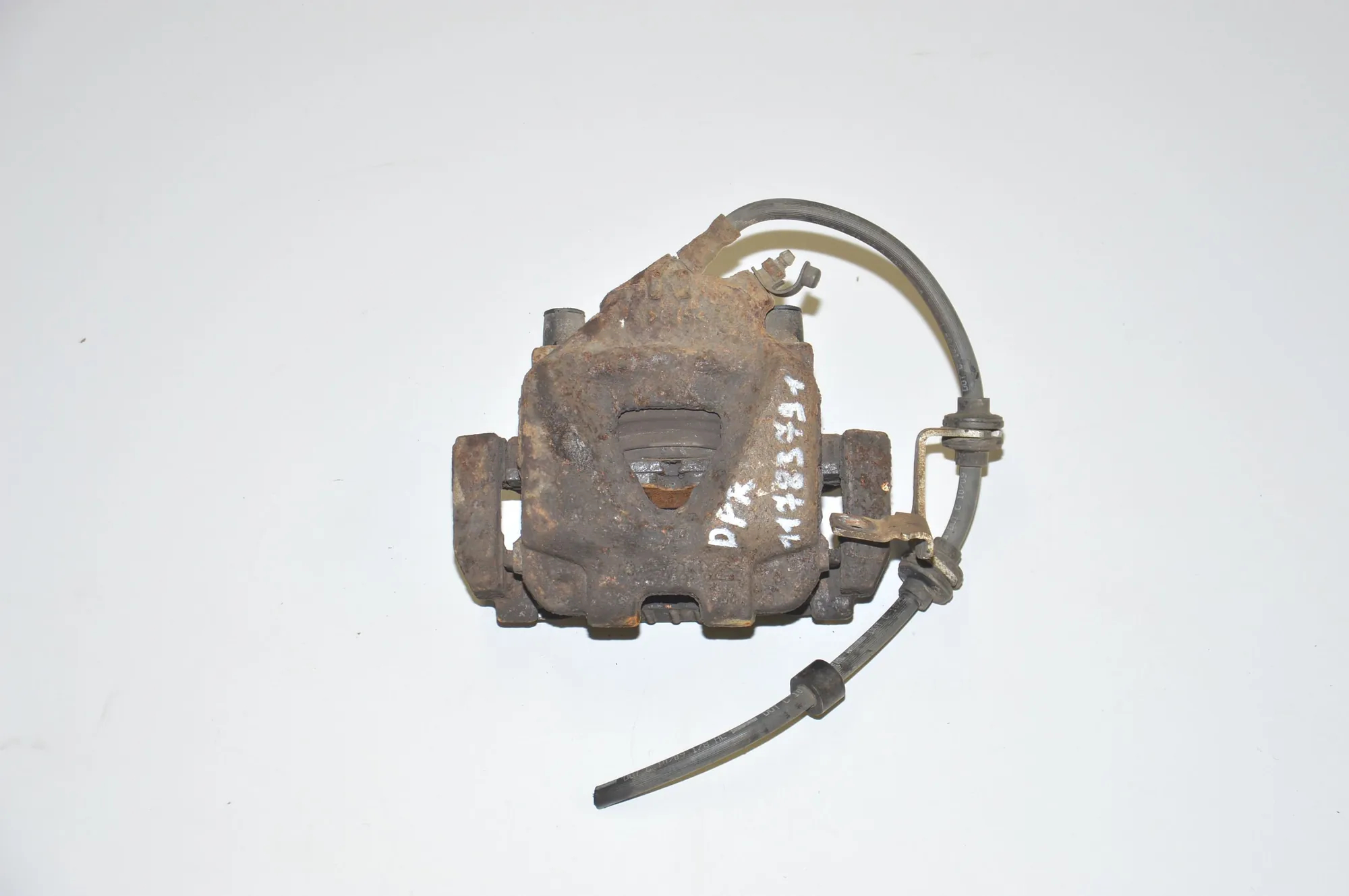 Front Right Brake Caliper · BMW X1 (E84) sDrive 20 d 2009 – 3